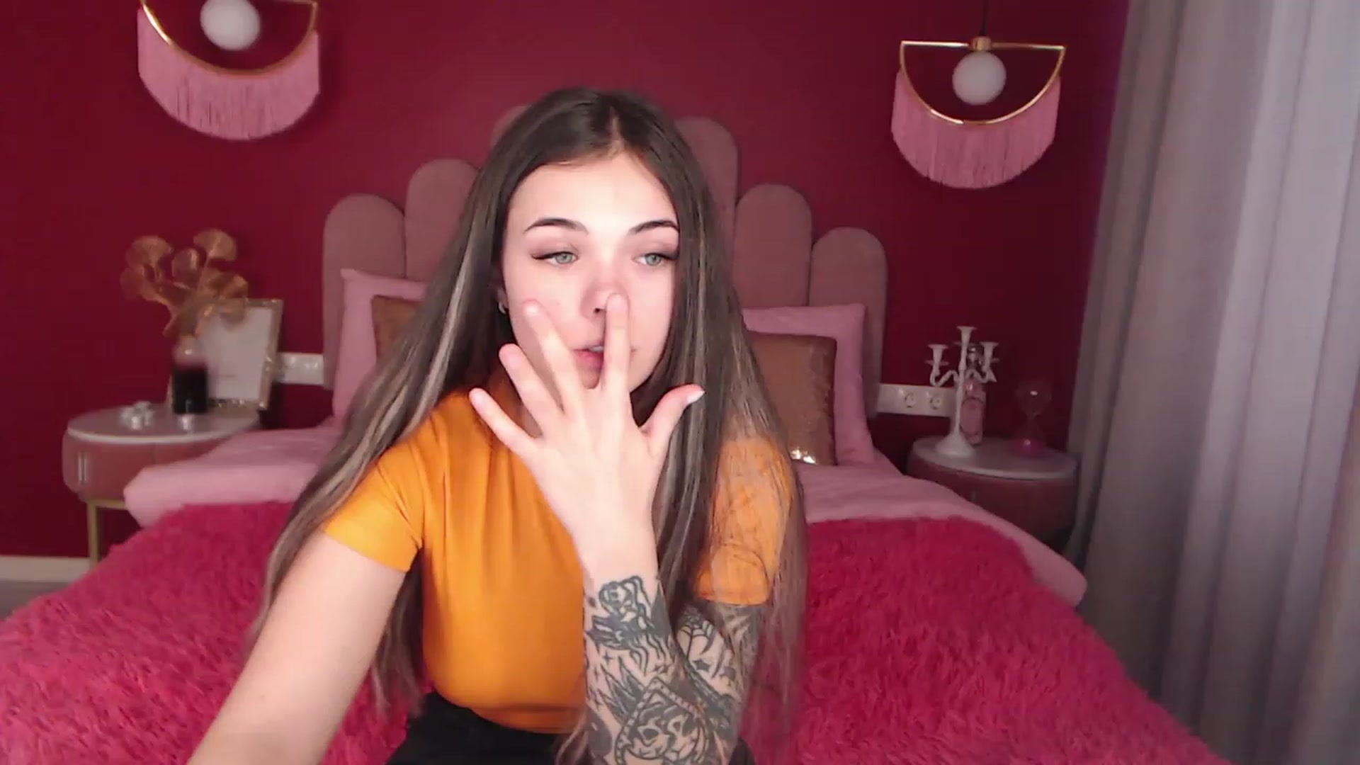 Gallery image thumbnail from AmeliaMFC's myfreecams stream on, 12/09/2022, 10:45 image 9 of 20