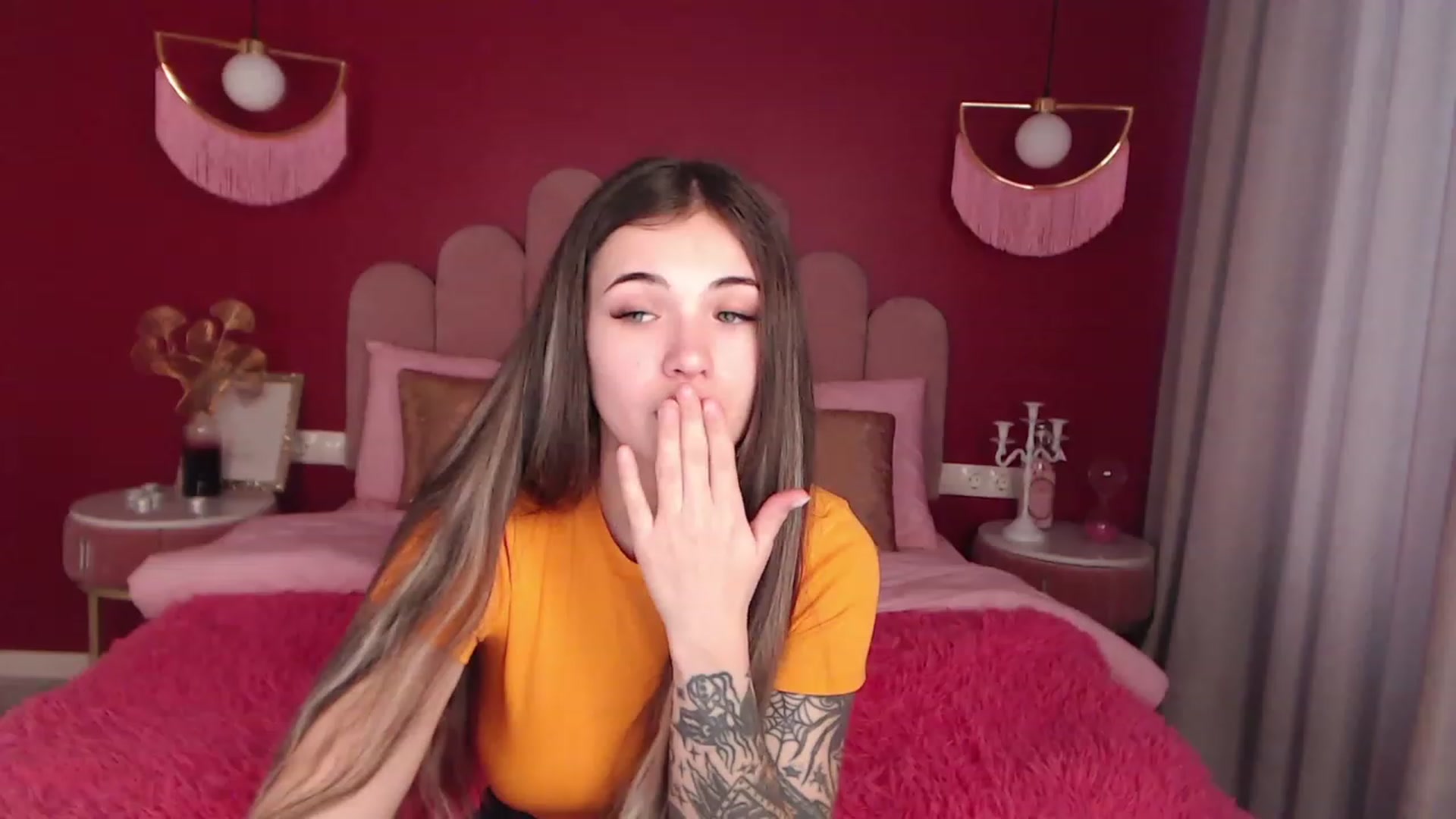 Gallery image thumbnail from AmeliaMFC's myfreecams stream on, 12/09/2022, 10:45 image 8 of 20