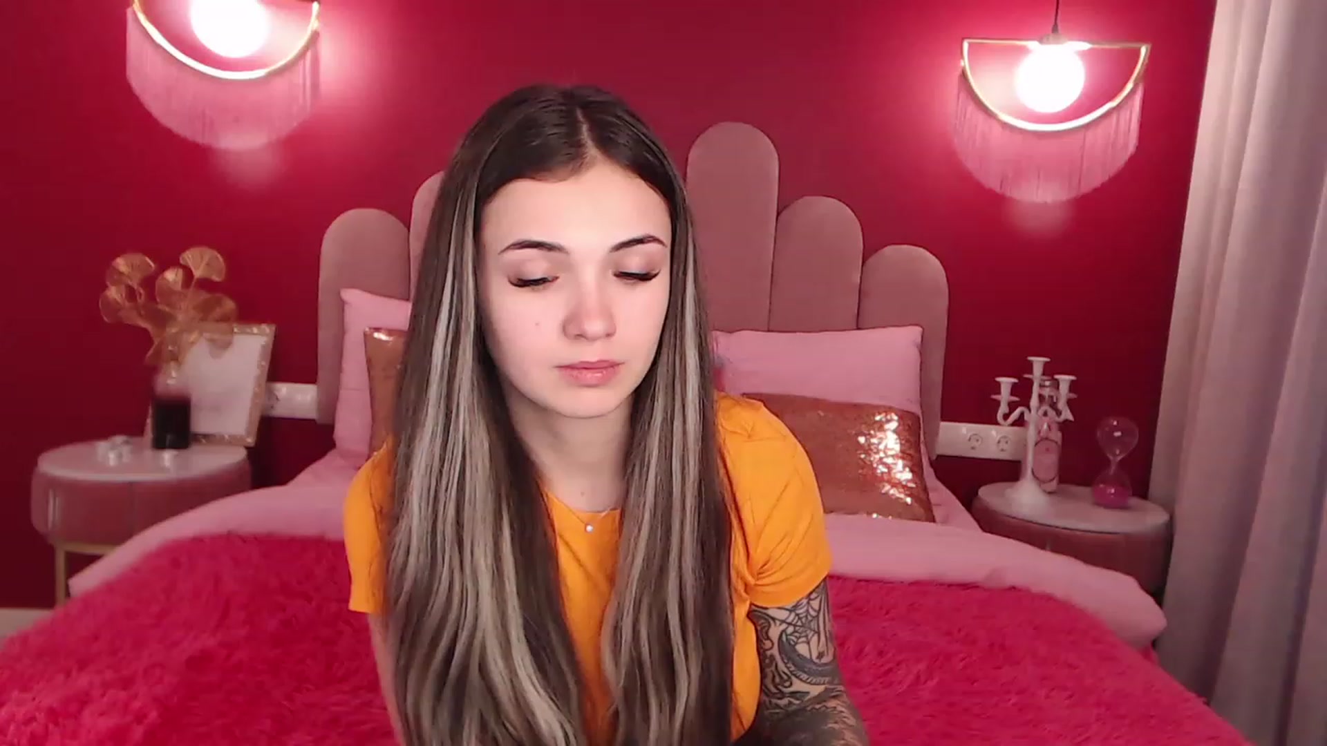 Gallery image thumbnail from AmeliaMFC's myfreecams stream on, 12/09/2022, 12:49 image 14 of 20