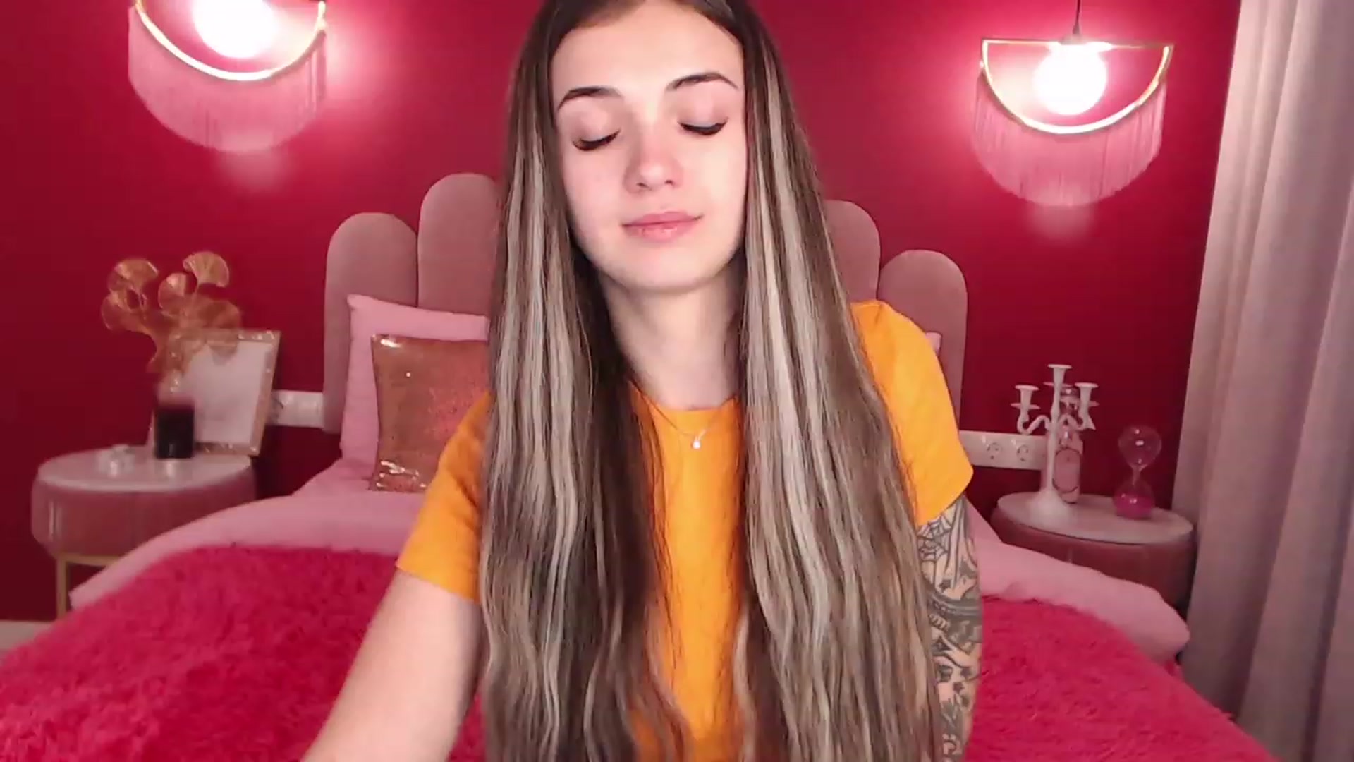 Gallery image thumbnail from AmeliaMFC's myfreecams stream on, 12/09/2022, 12:49 image 18 of 20