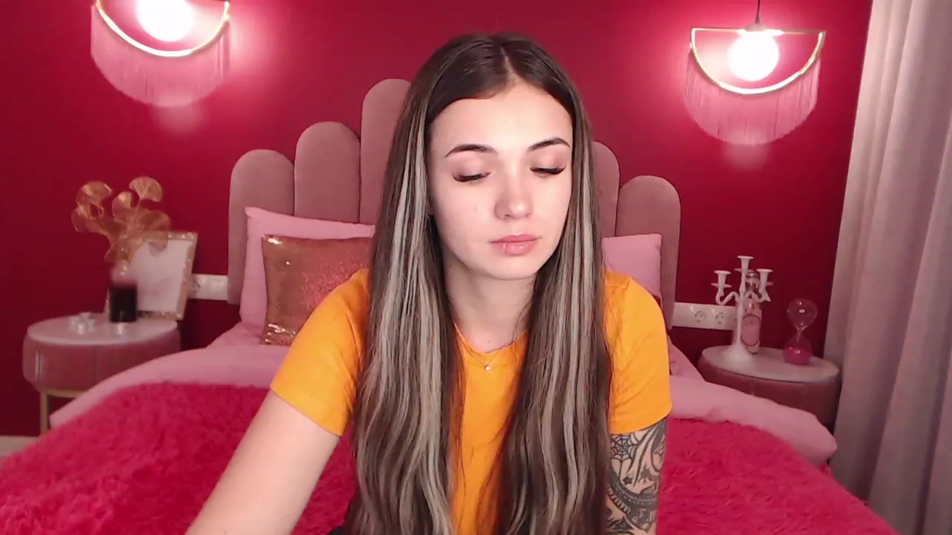 Gallery image thumbnail from AmeliaMFC's myfreecams stream on, 12/09/2022, 12:49 image 9 of 20