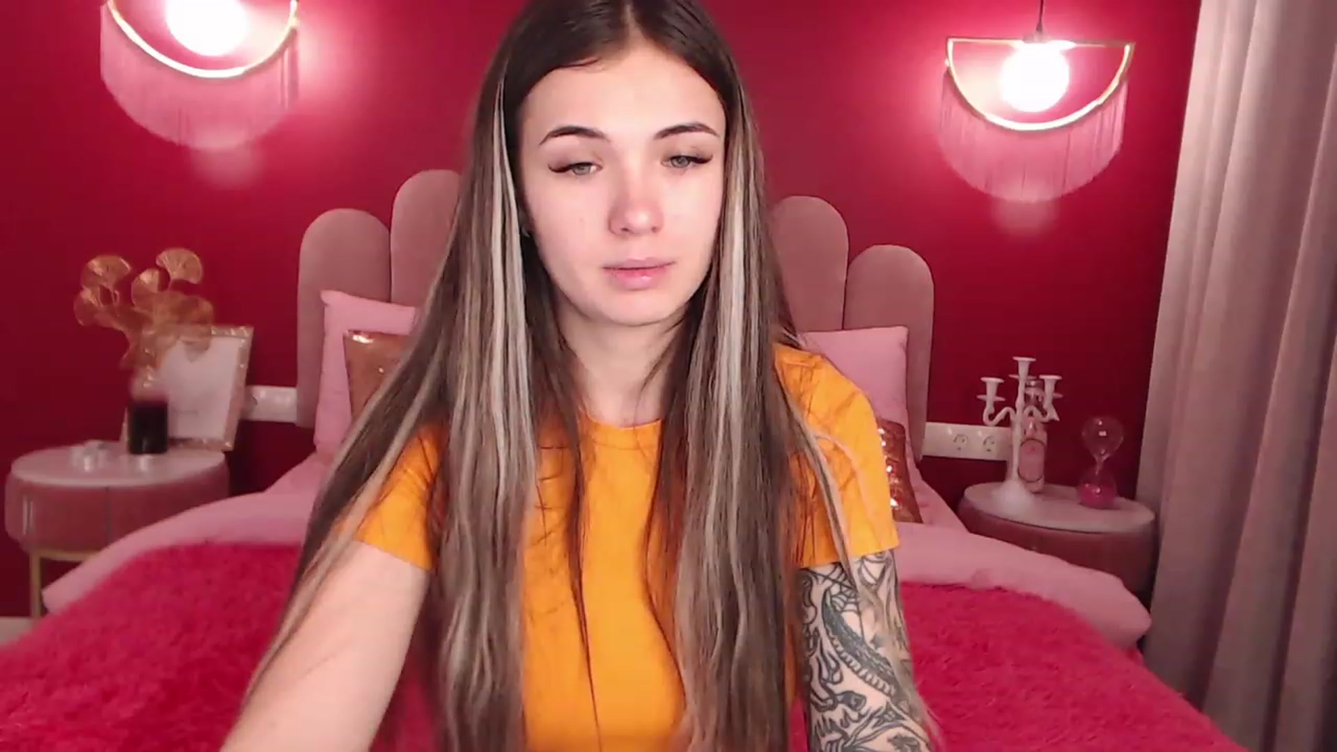 Gallery image thumbnail from AmeliaMFC's myfreecams stream on, 12/09/2022, 15:25 image 7 of 20