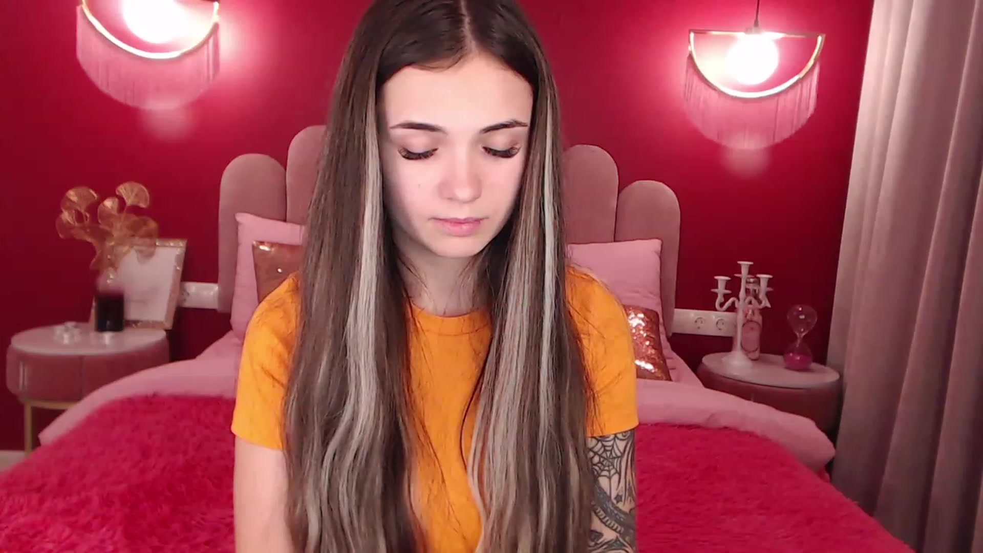 Gallery image thumbnail from AmeliaMFC's myfreecams stream on, 12/09/2022, 15:25 image 18 of 20