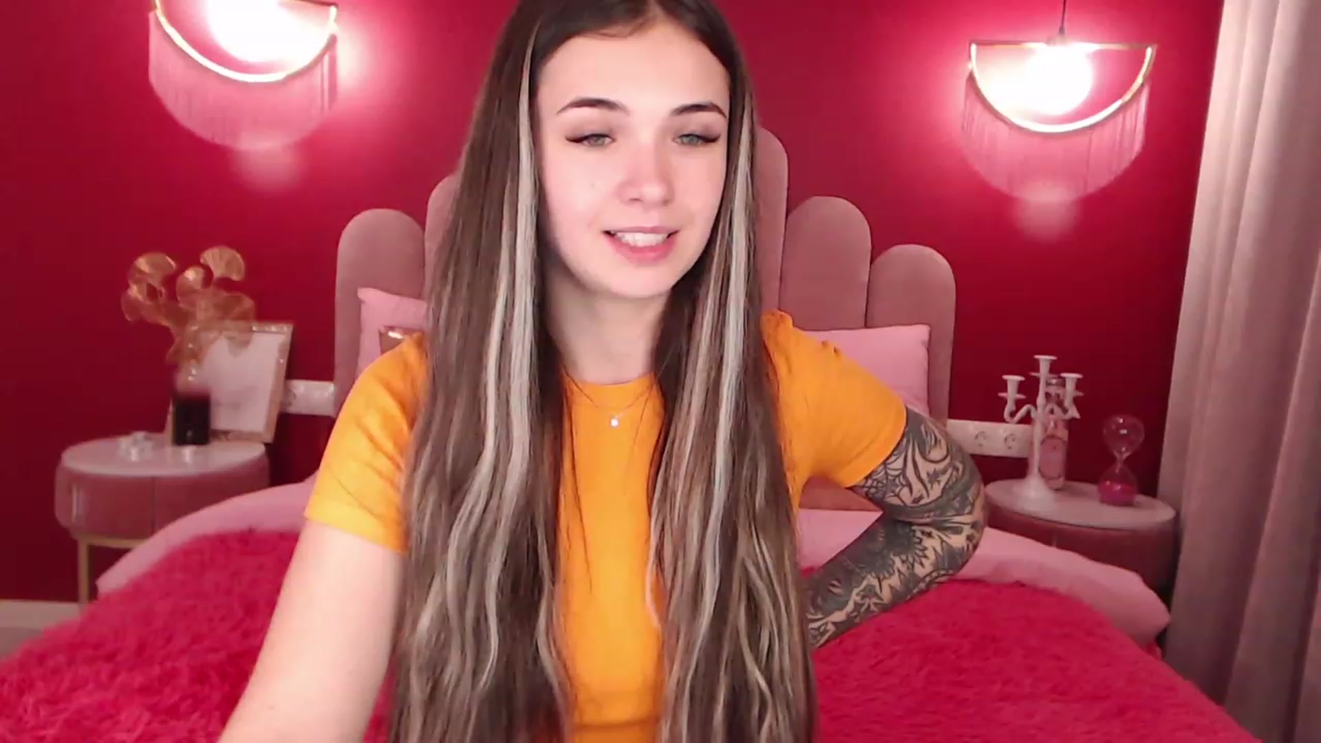 Gallery image thumbnail from AmeliaMFC's myfreecams stream on, 12/09/2022, 16:10 image 18 of 20