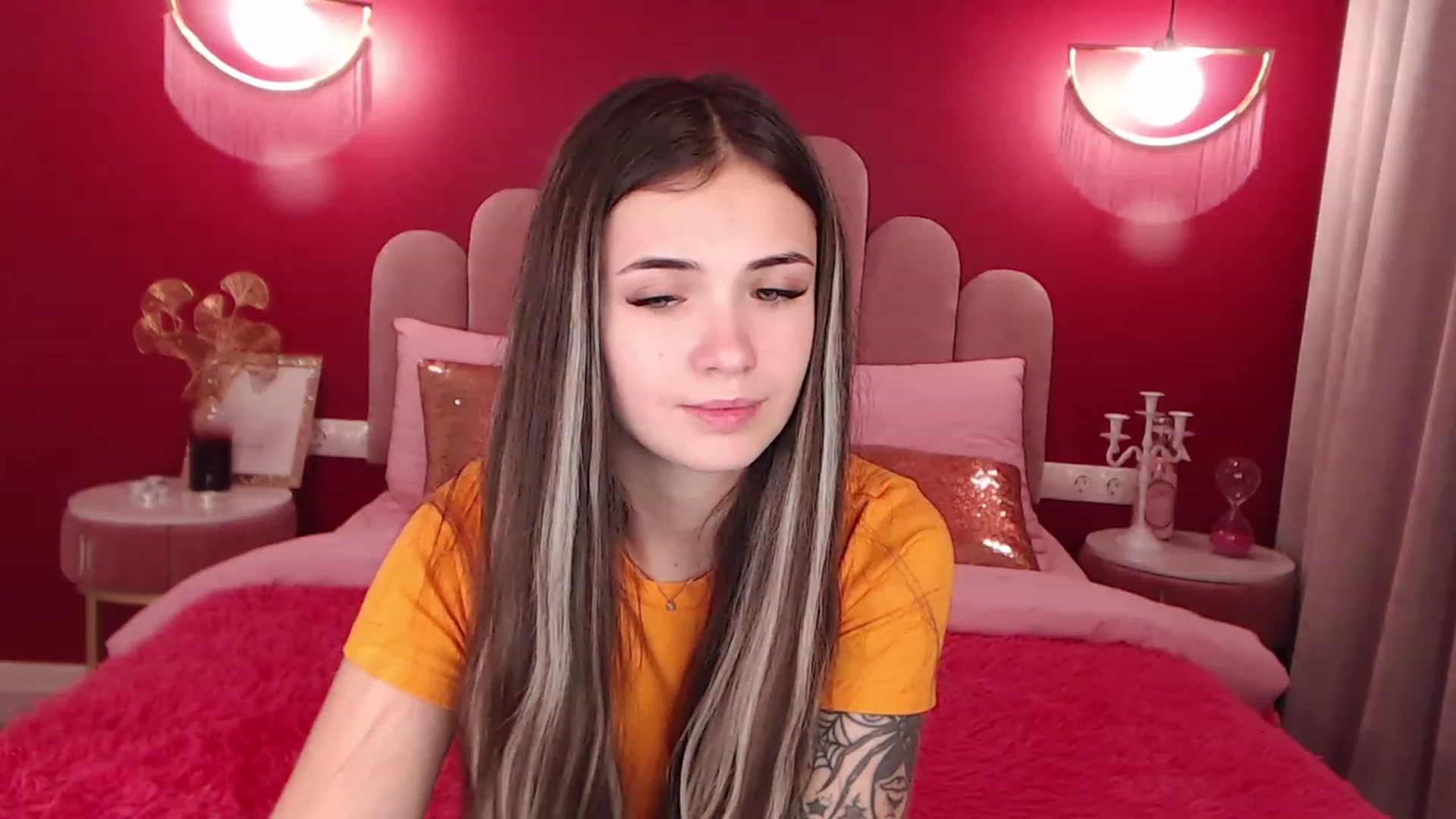 Gallery image thumbnail from AmeliaMFC's myfreecams stream on, 12/09/2022, 16:10 image 11 of 20