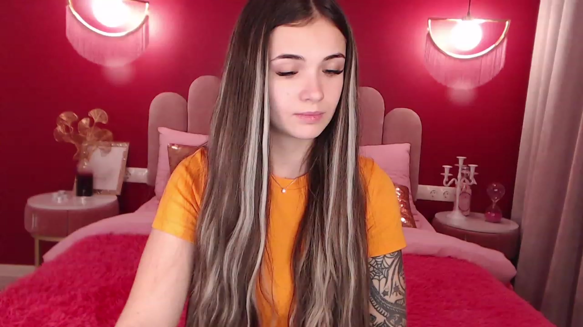 Gallery image thumbnail from AmeliaMFC's myfreecams stream on, 12/09/2022, 16:10 image 13 of 20