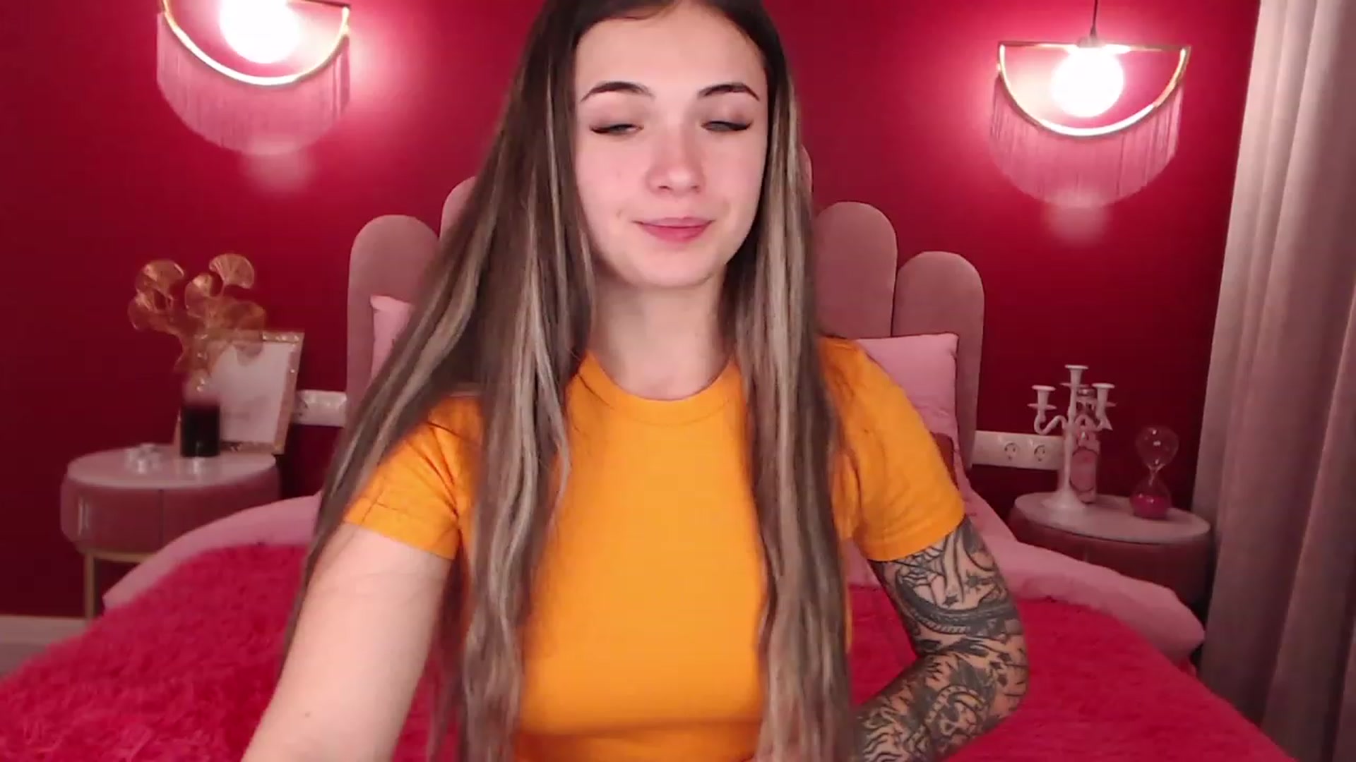 Gallery image thumbnail from AmeliaMFC's myfreecams stream on, 12/09/2022, 18:23 image 4 of 20