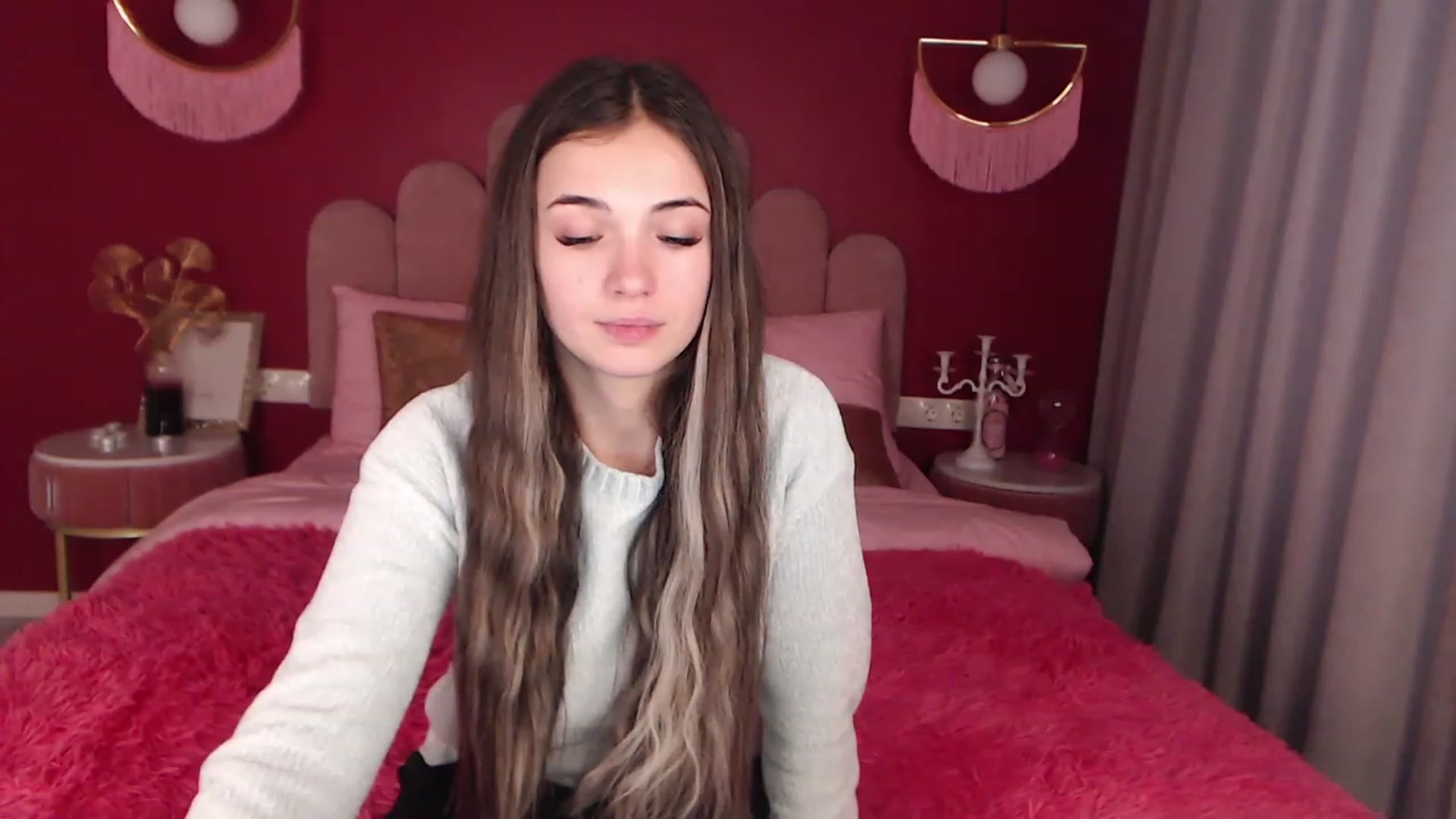 Gallery image thumbnail from AmeliaMFC's myfreecams stream on, 12/10/2022, 14:36 image 9 of 20