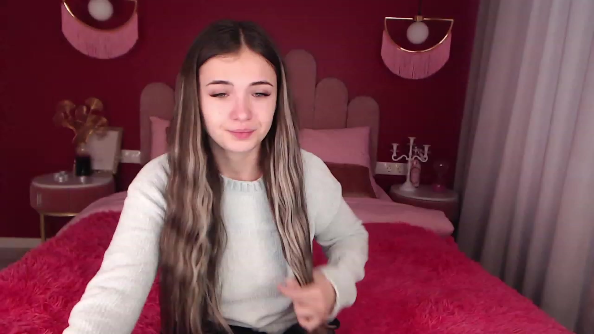 Gallery image thumbnail from AmeliaMFC's myfreecams stream on, 12/10/2022, 14:36 image 2 of 20