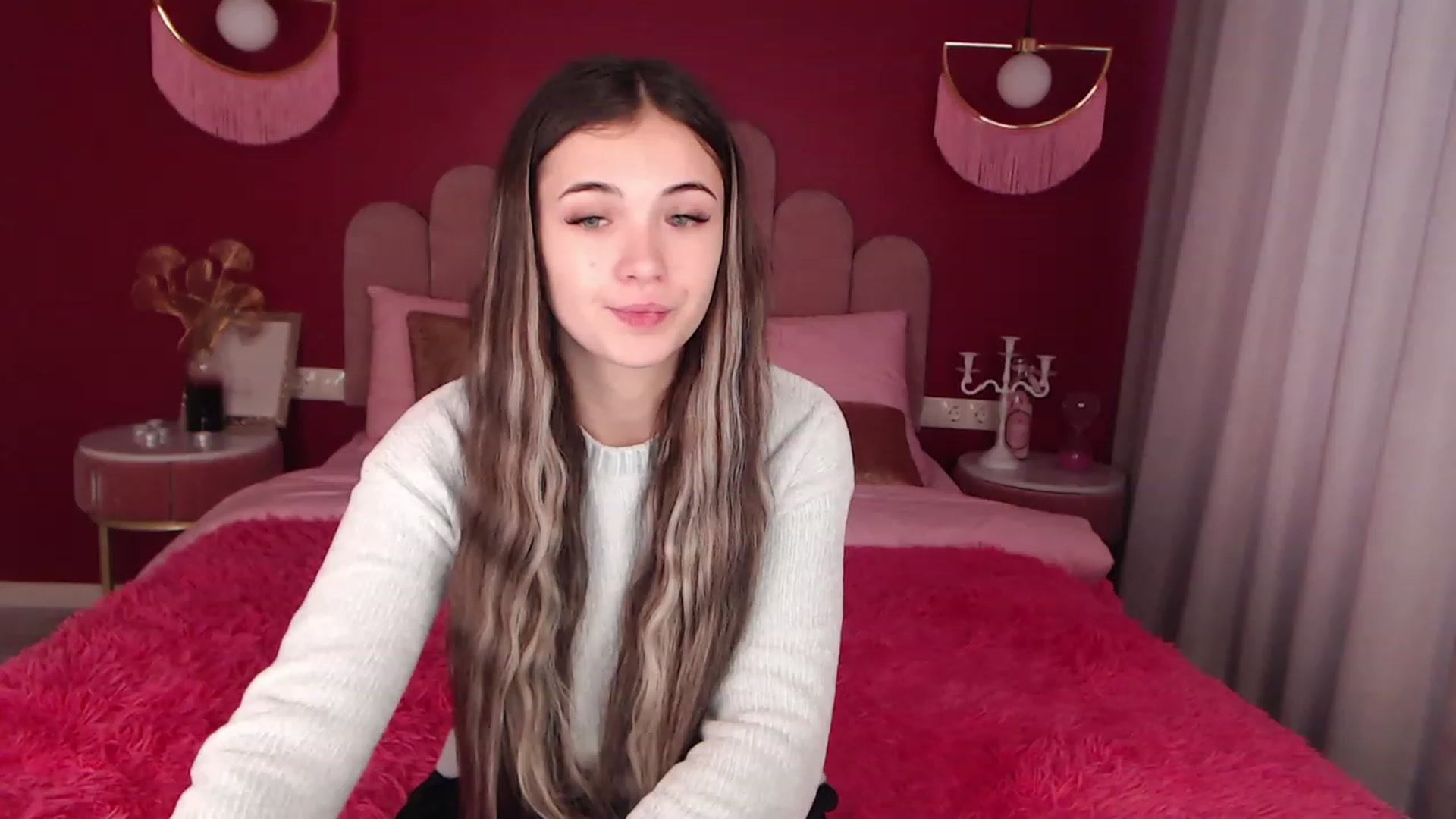 Gallery image thumbnail from AmeliaMFC's myfreecams stream on, 12/10/2022, 14:36 image 1 of 20