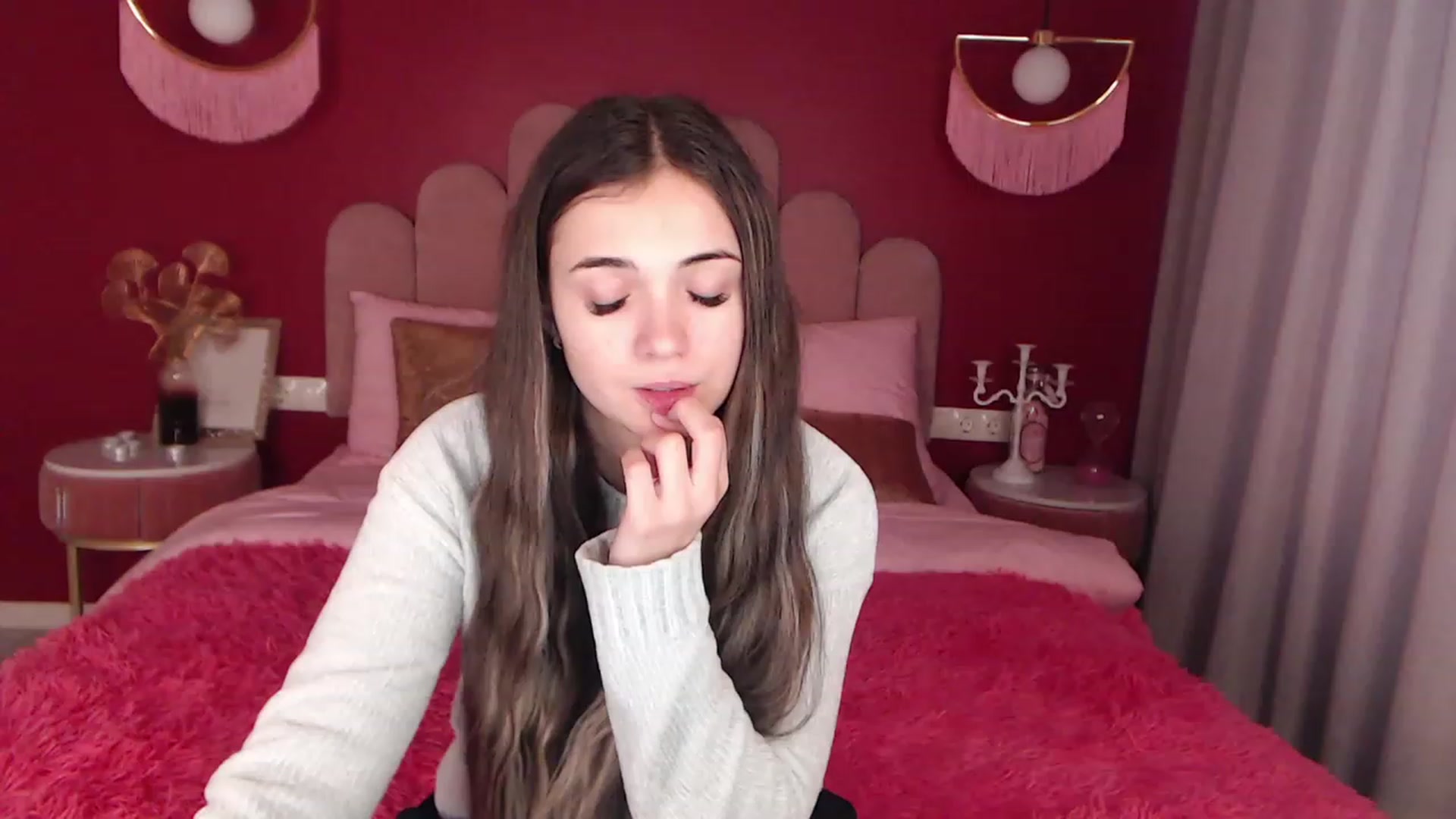 Gallery image thumbnail from AmeliaMFC's myfreecams stream on, 12/10/2022, 14:36 image 6 of 20