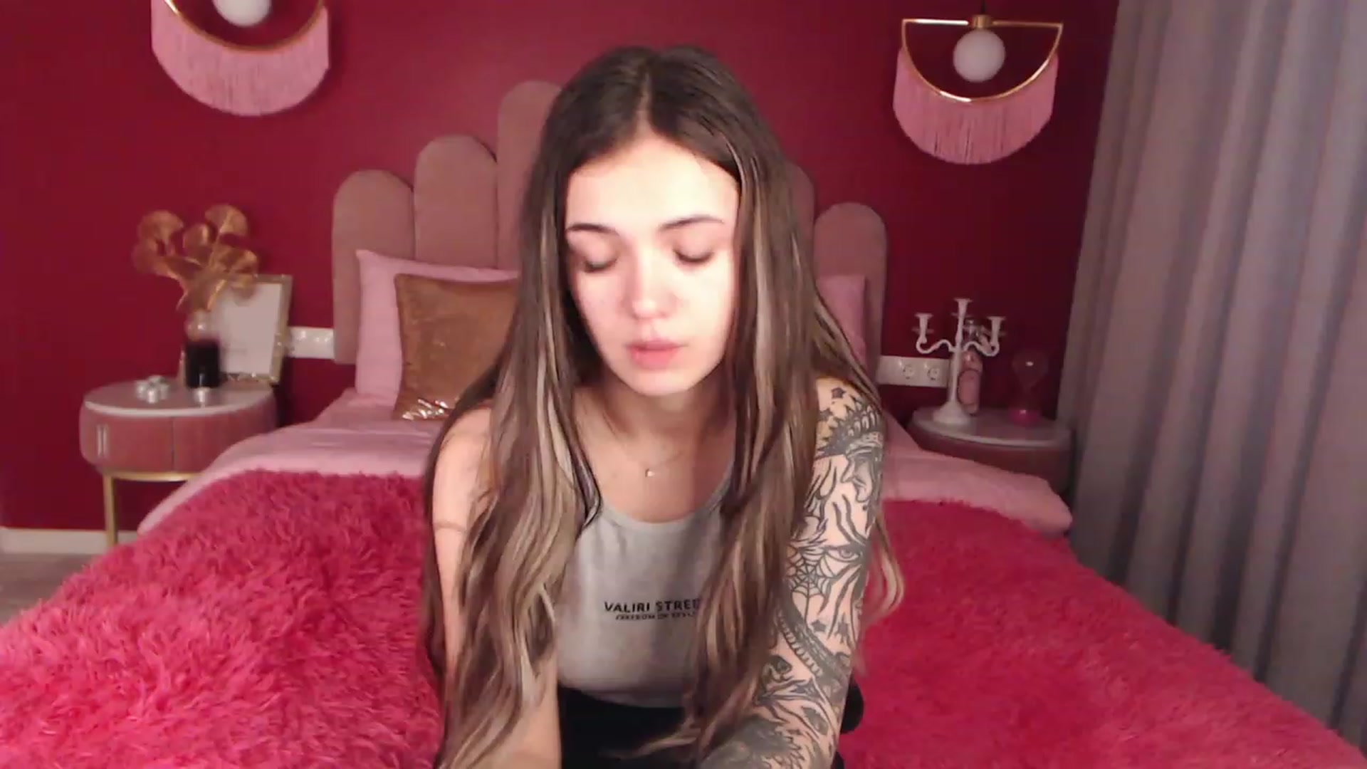 Gallery image thumbnail from AmeliaMFC's myfreecams stream on, 12/11/2022, 08:41 image 11 of 20