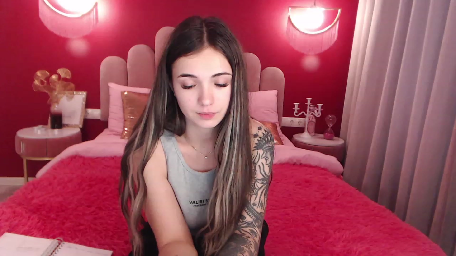 Gallery image thumbnail from AmeliaMFC's myfreecams stream on, 12/11/2022, 14:02 image 1 of 20