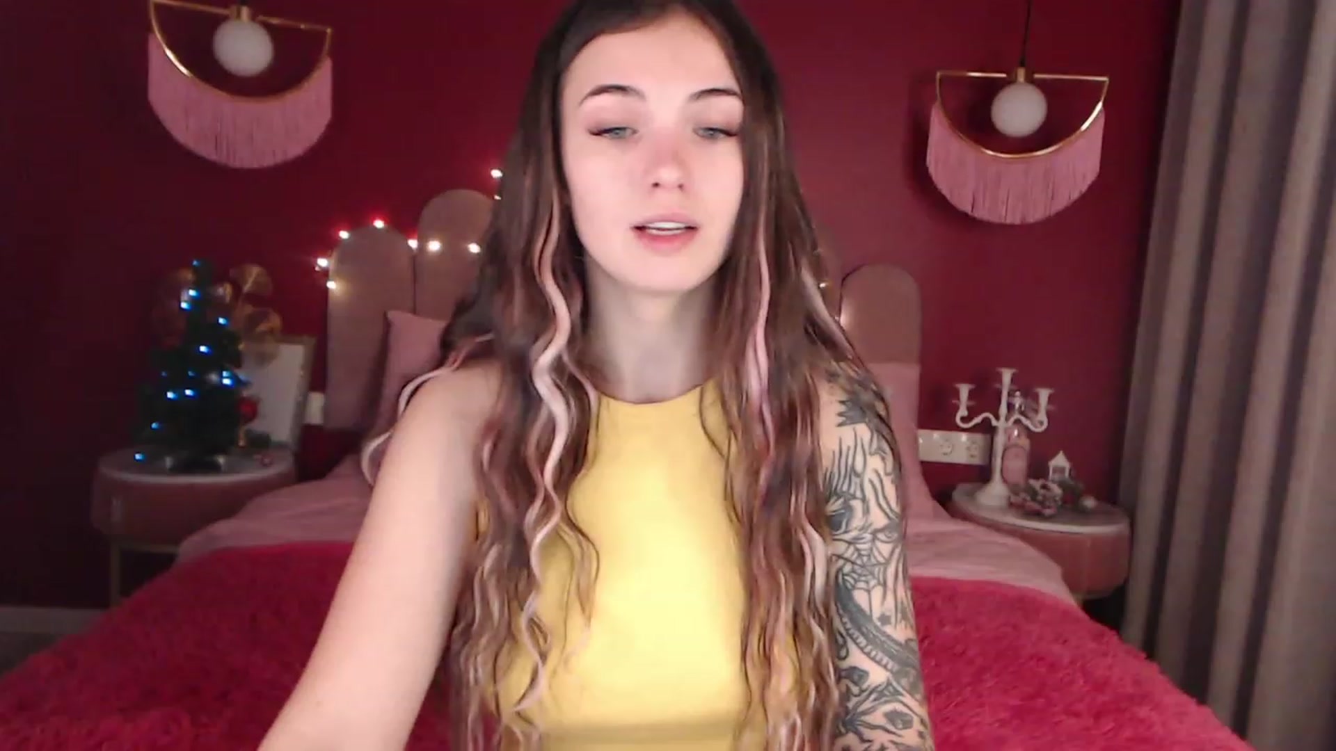 Gallery image thumbnail from AmeliaMFC's myfreecams stream on, 12/16/2022, 14:33 image 13 of 20