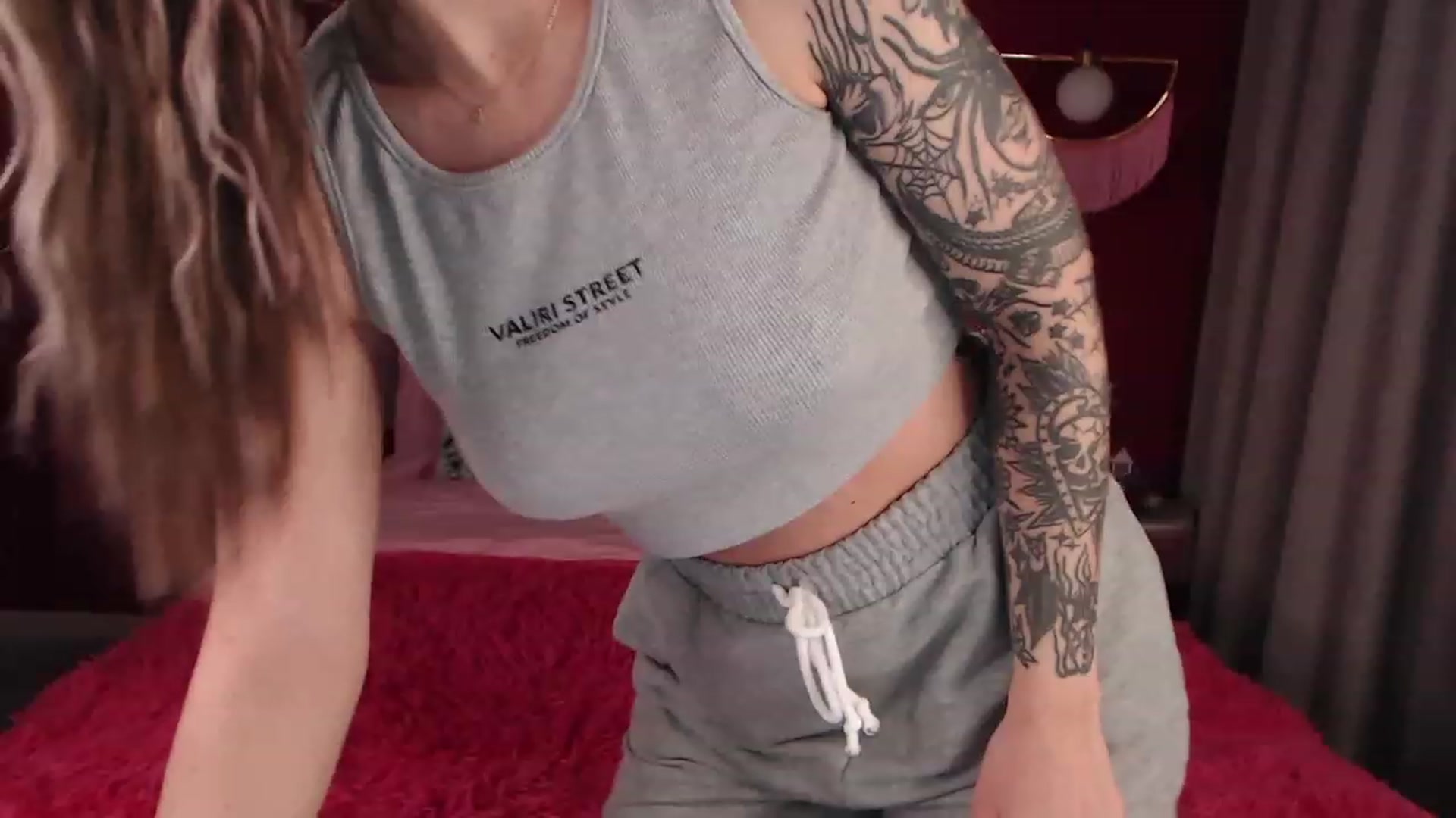 Gallery image thumbnail from AmeliaMFC's myfreecams stream on, 12/18/2022, 14:04 image 15 of 20
