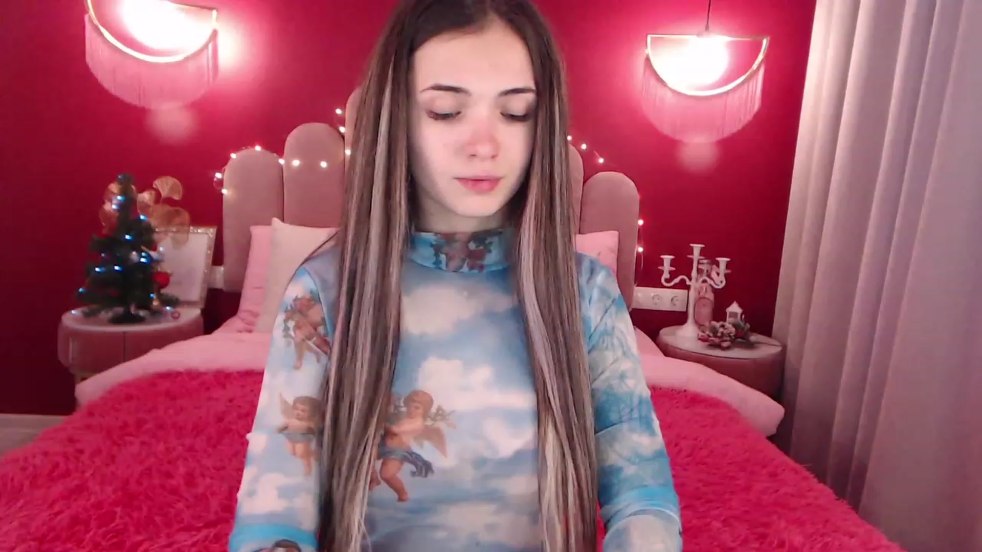 Gallery image thumbnail from AmeliaMFC's myfreecams stream on, 12/19/2022, 13:36 image 20 of 20