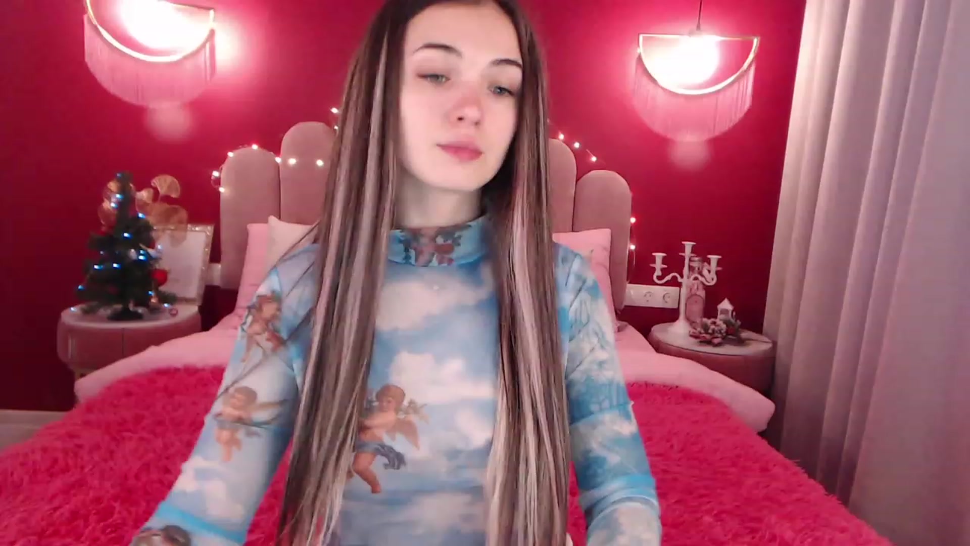 Gallery image thumbnail from AmeliaMFC's myfreecams stream on, 12/19/2022, 13:36 image 18 of 20