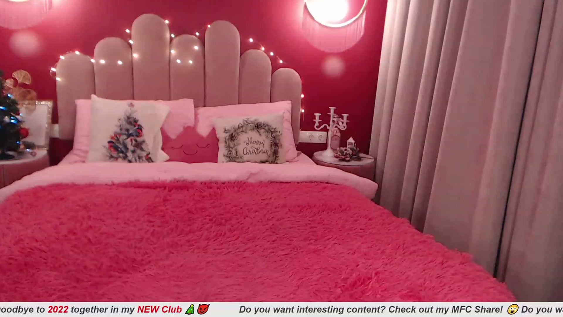 Gallery image thumbnail from AmeliaMFC's myfreecams stream on, 12/19/2022, 16:44 image 11 of 20