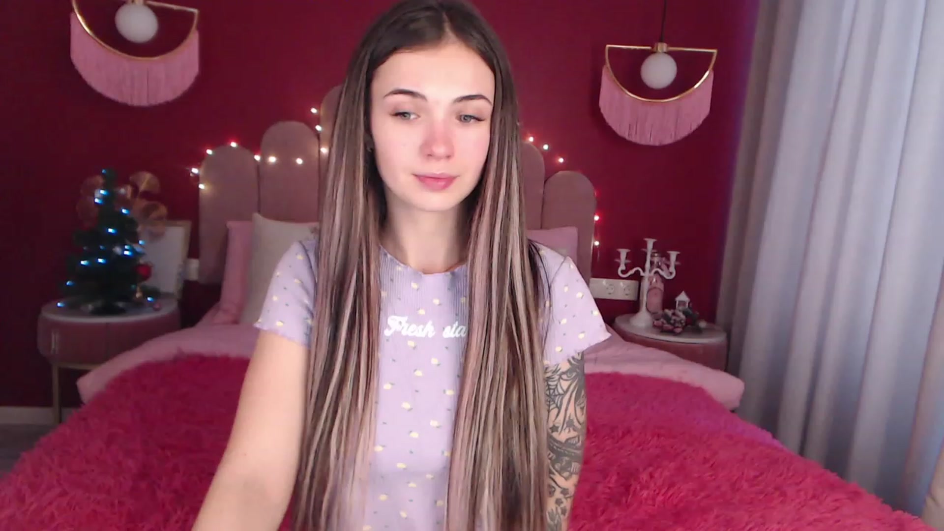 Gallery image thumbnail from AmeliaMFC's myfreecams stream on, 12/20/2022, 08:14 image 9 of 20