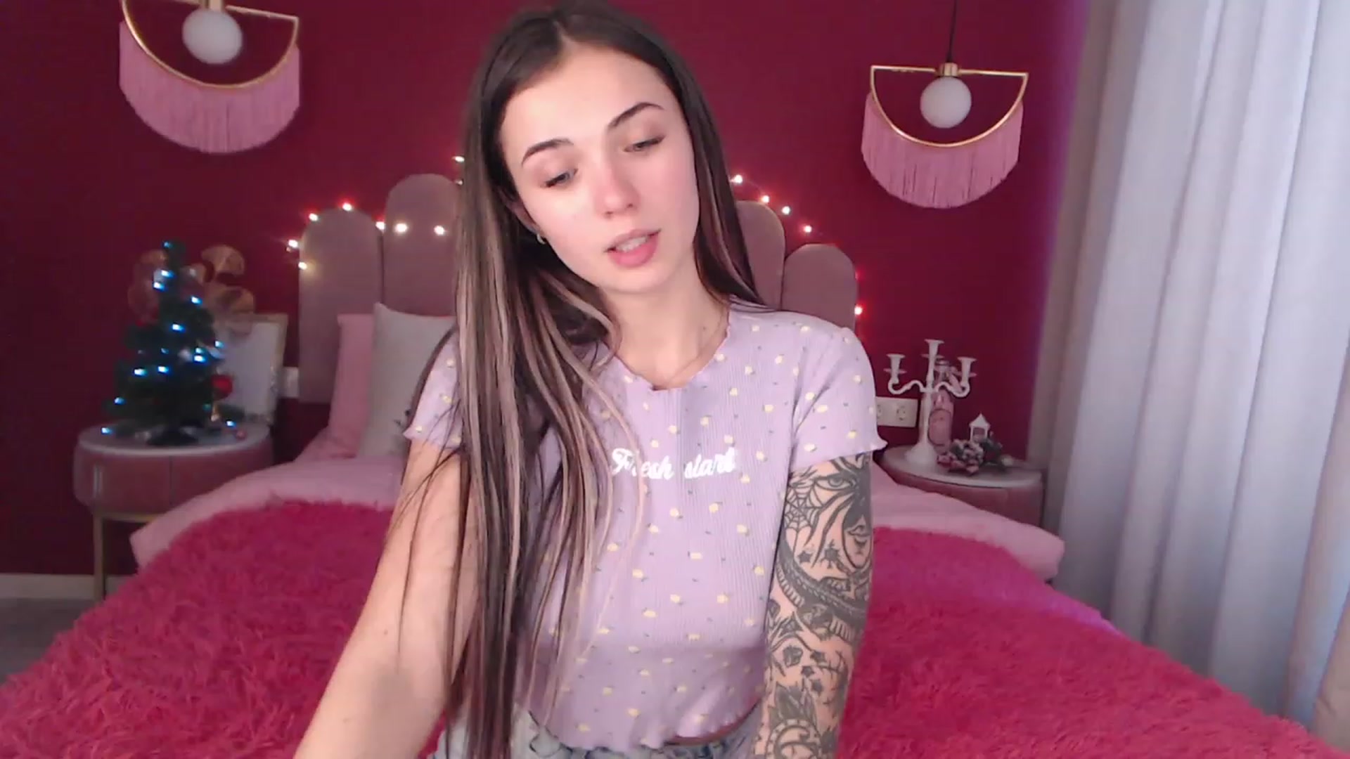 Gallery image thumbnail from AmeliaMFC's myfreecams stream on, 12/20/2022, 08:14 image 3 of 20