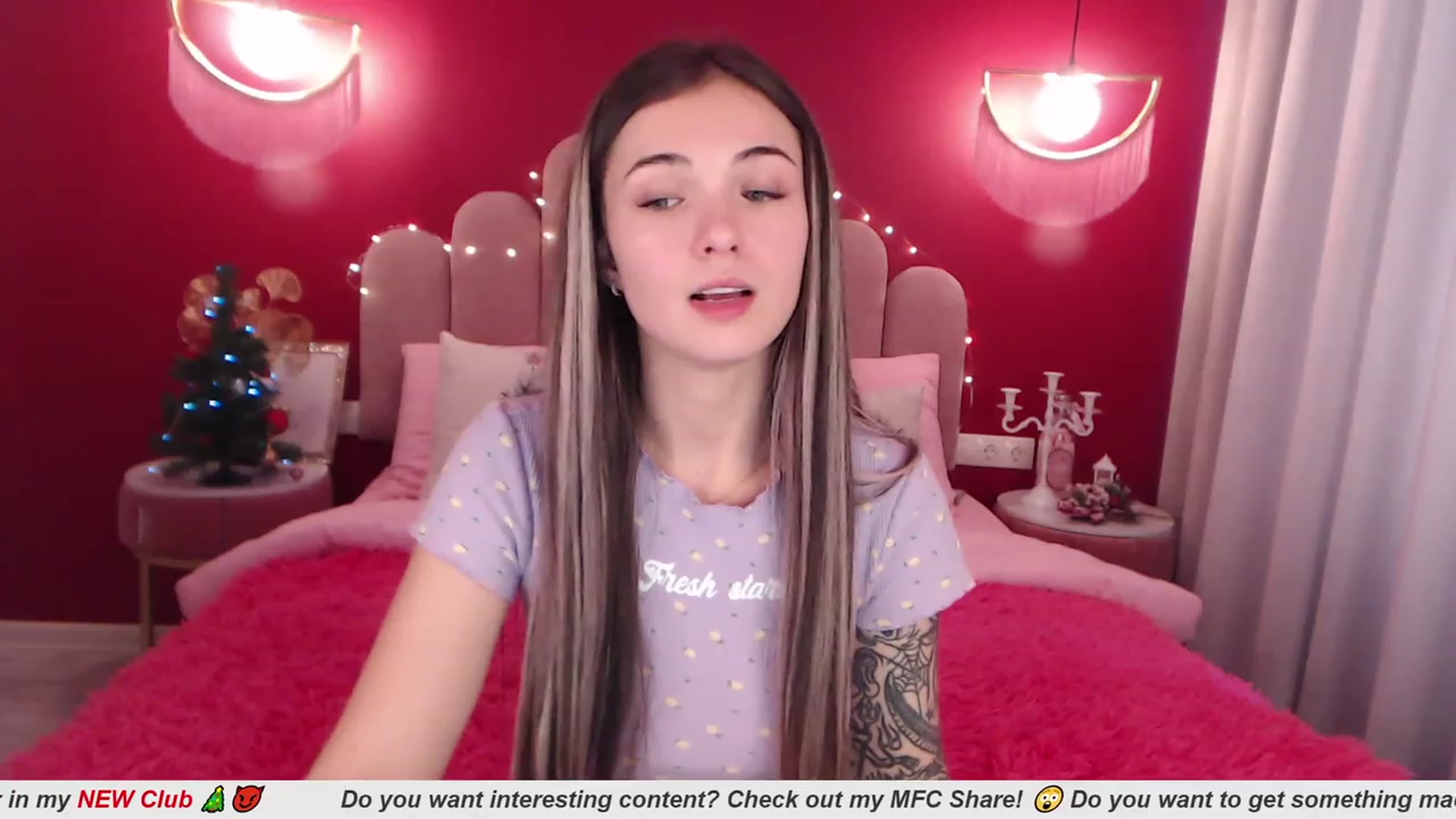 Gallery image thumbnail from AmeliaMFC's myfreecams stream on, 12/20/2022, 09:50 image 7 of 20