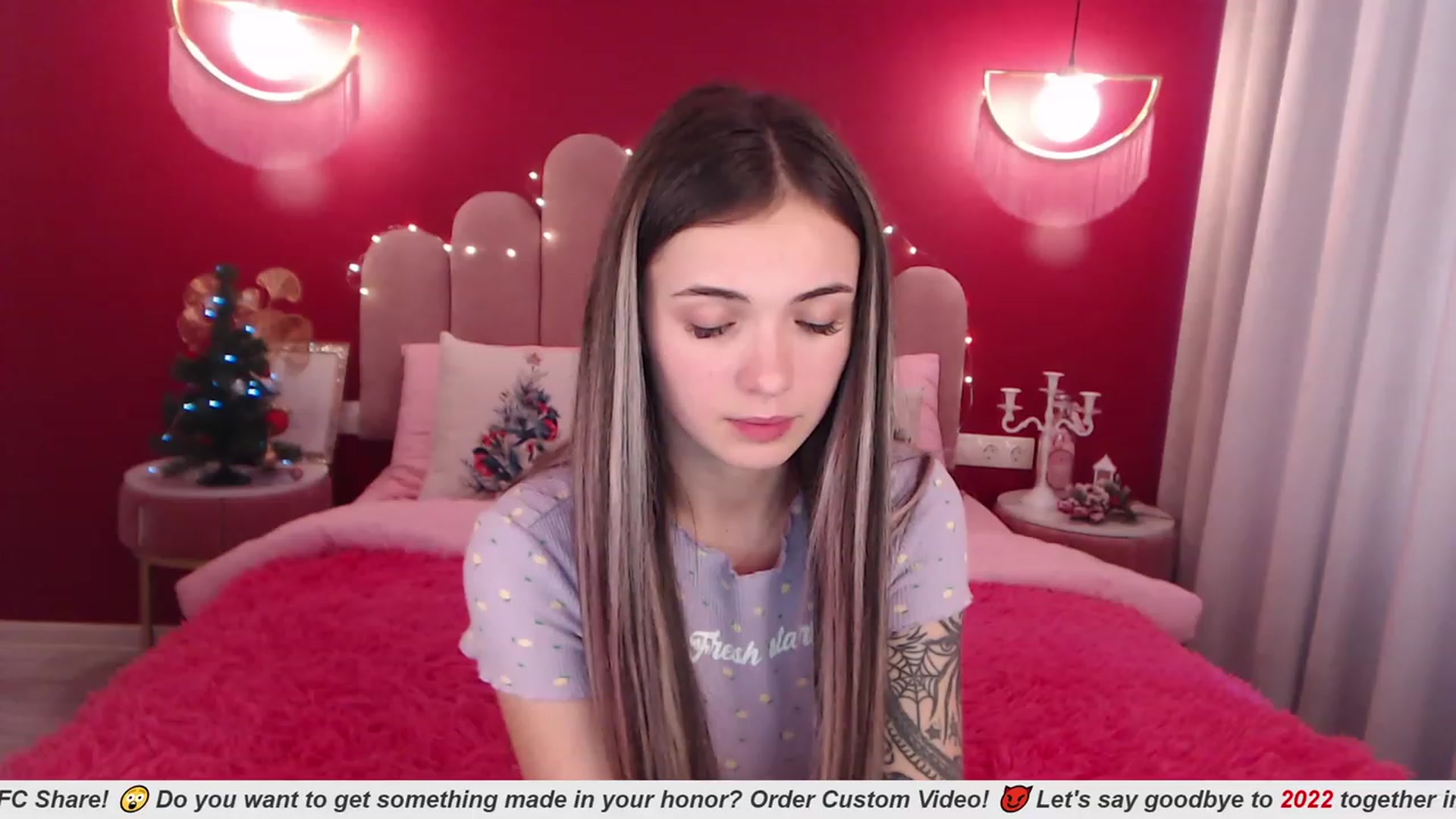 Gallery image thumbnail from AmeliaMFC's myfreecams stream on, 12/20/2022, 09:50 image 10 of 20