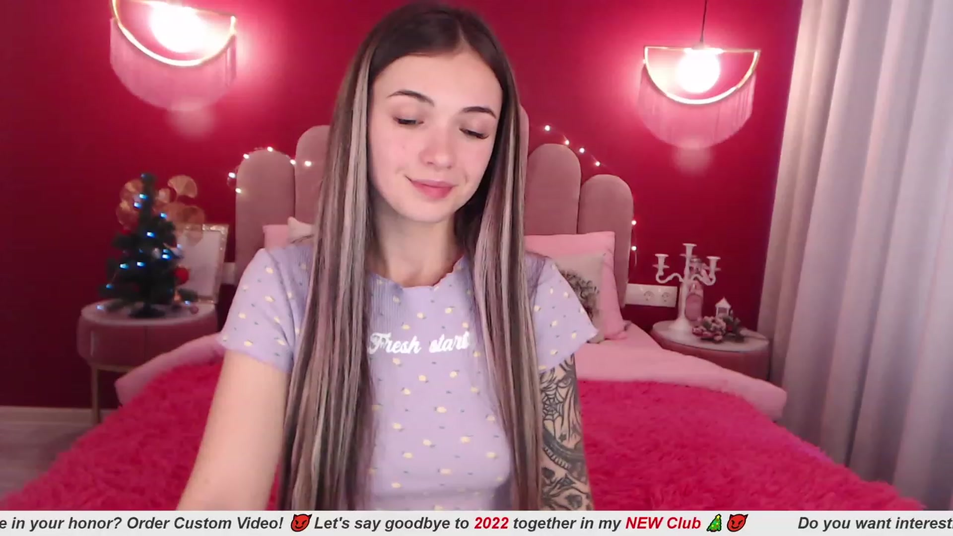 Gallery image thumbnail from AmeliaMFC's myfreecams stream on, 12/20/2022, 09:50 image 12 of 20