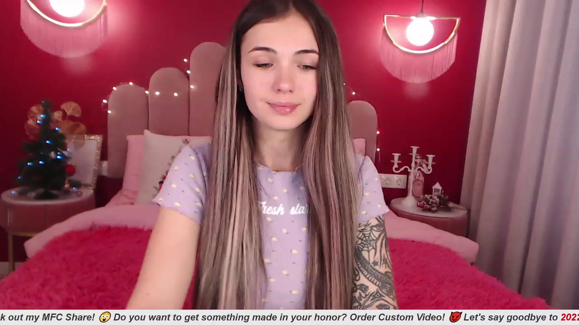 Gallery image thumbnail from AmeliaMFC's myfreecams stream on, 12/20/2022, 11:27 image 8 of 20