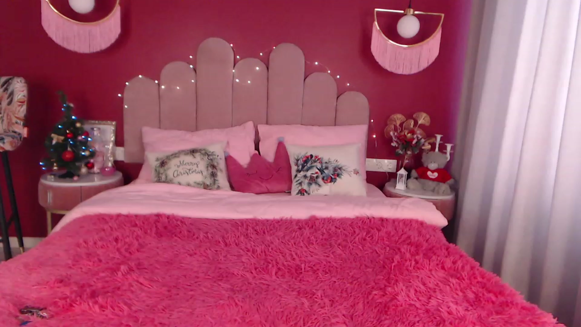 Gallery image thumbnail from AmeliaMFC's myfreecams stream on, 12/29/2022, 09:38 image 14 of 20