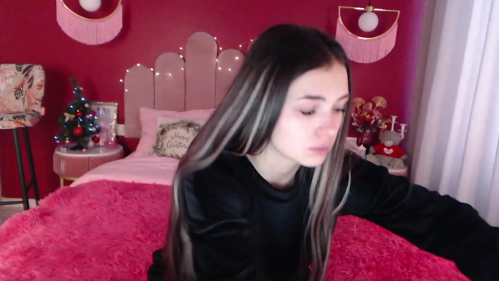 Gallery image thumbnail from AmeliaMFC's myfreecams stream on, 12/29/2022, 13:04 image 6 of 20