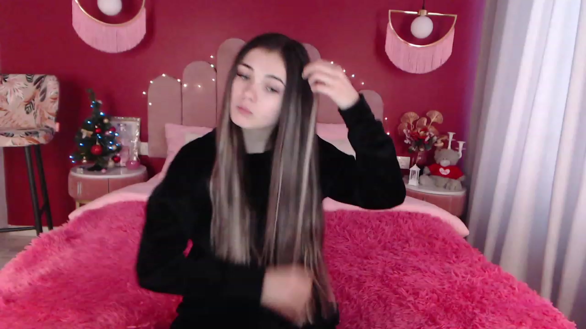Gallery image thumbnail from AmeliaMFC's myfreecams stream on, 12/29/2022, 13:04 image 11 of 20