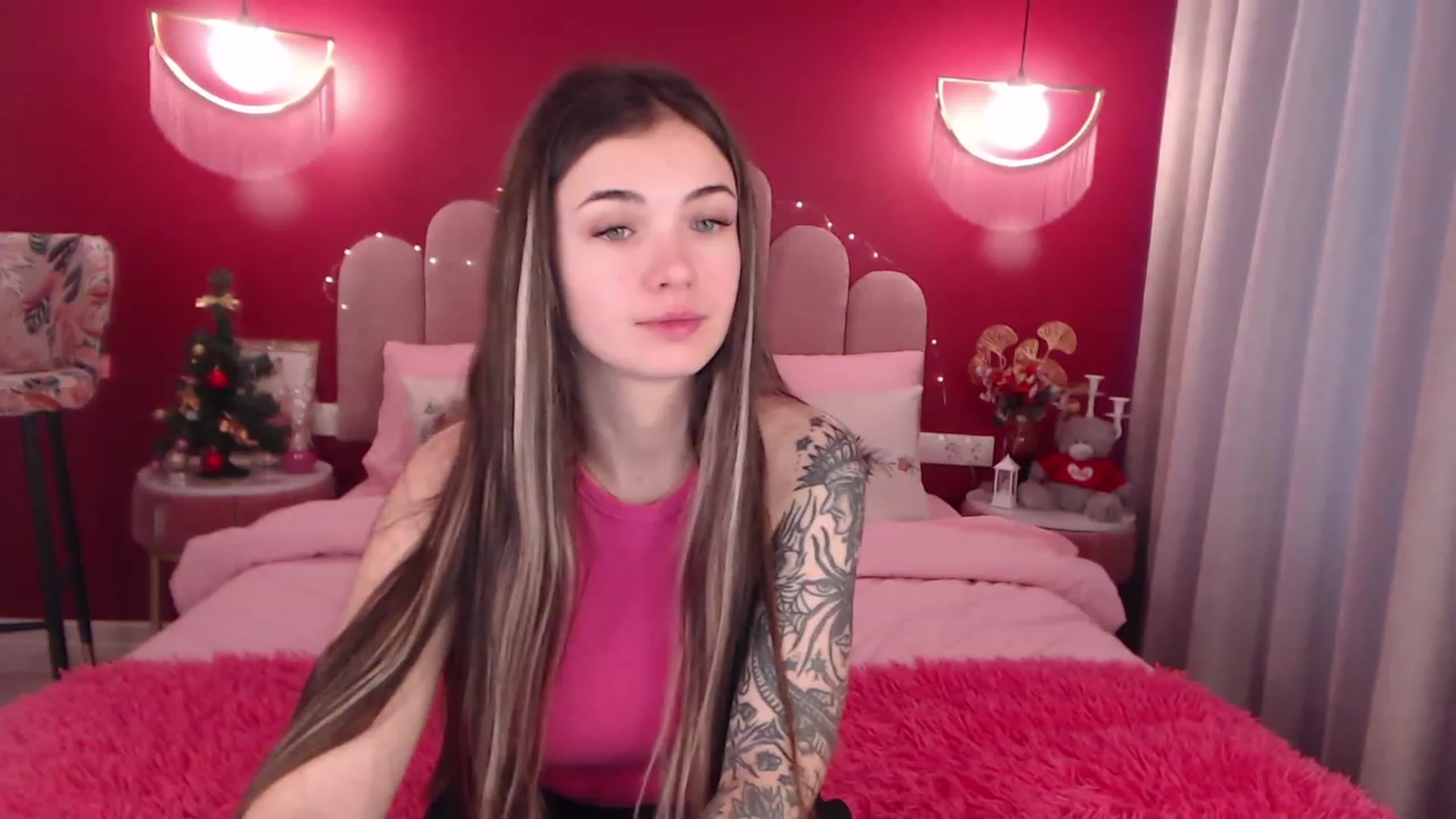 Gallery image thumbnail from AmeliaMFC's myfreecams stream on, 12/31/2022, 07:26 image 9 of 20