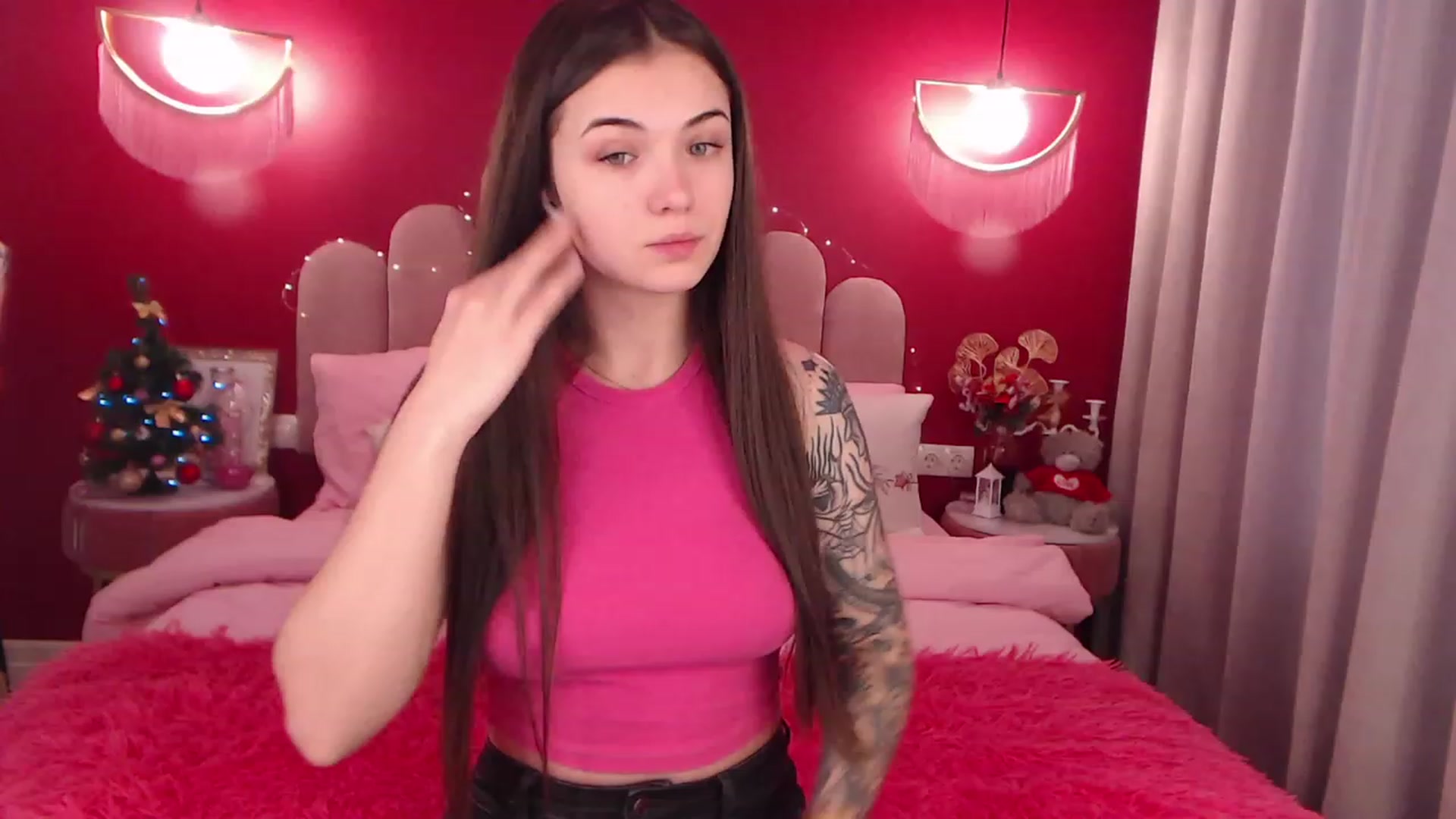 Gallery image thumbnail from AmeliaMFC's myfreecams stream on, 01/16/2023, 13:28 image 3 of 20