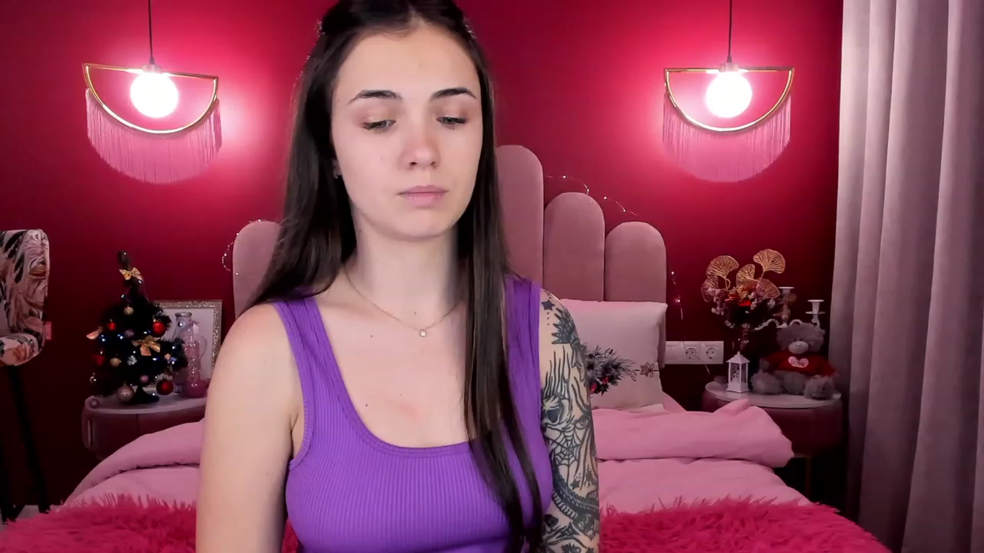 Gallery image thumbnail from AmeliaMFC's myfreecams stream on, 01/18/2023, 19:00 image 19 of 20