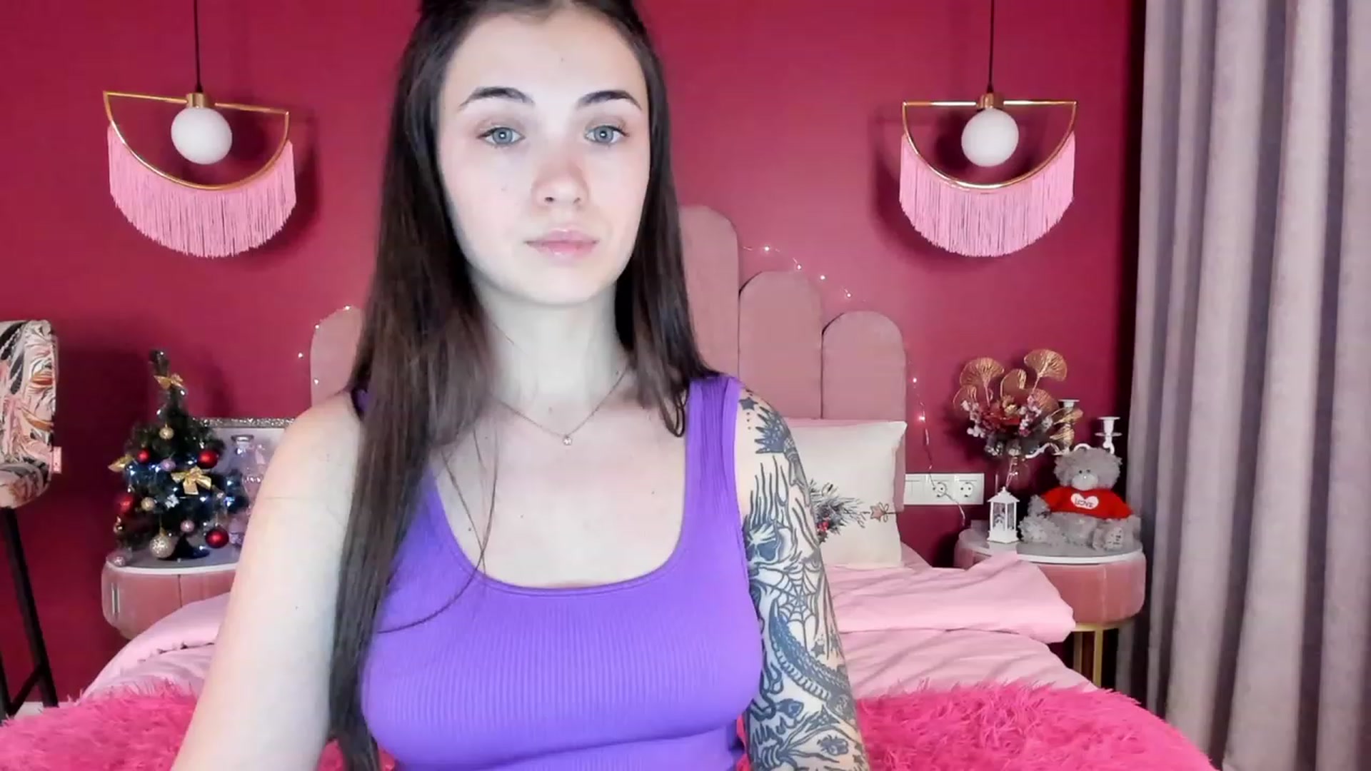 Gallery image thumbnail from AmeliaMFC's myfreecams stream on, 01/18/2023, 19:30 image 19 of 20