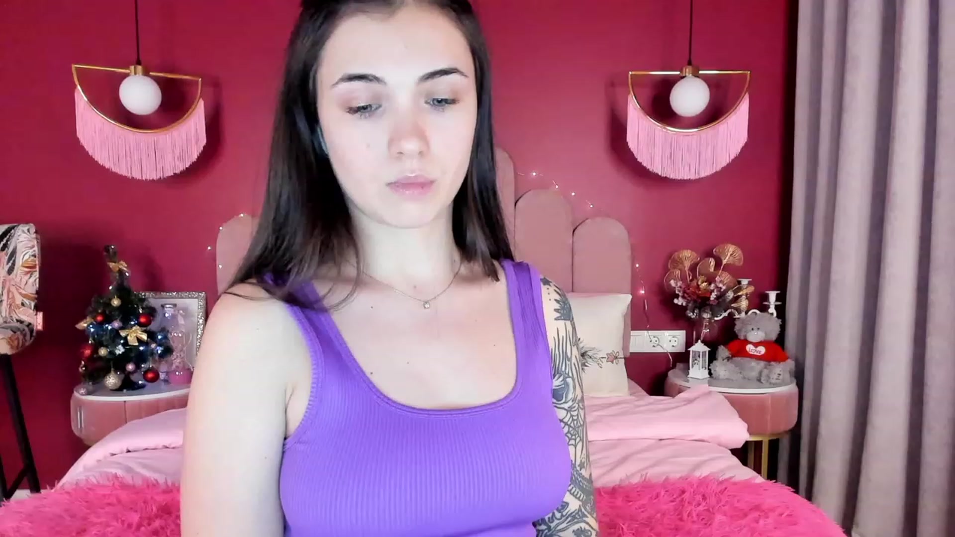 Gallery image thumbnail from AmeliaMFC's myfreecams stream on, 01/18/2023, 19:30 image 8 of 20