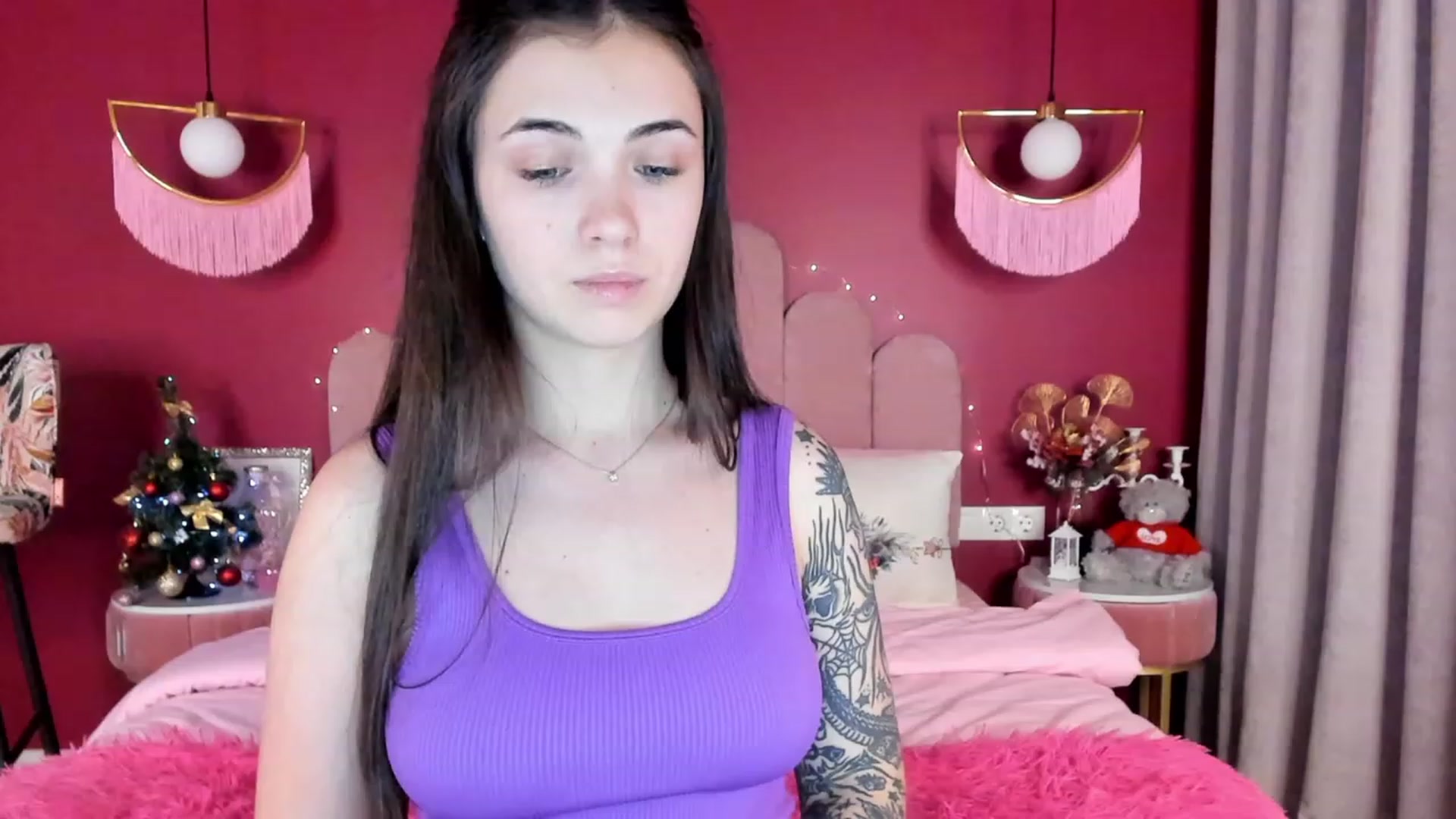 Gallery image thumbnail from AmeliaMFC's myfreecams stream on, 01/18/2023, 19:30 image 17 of 20