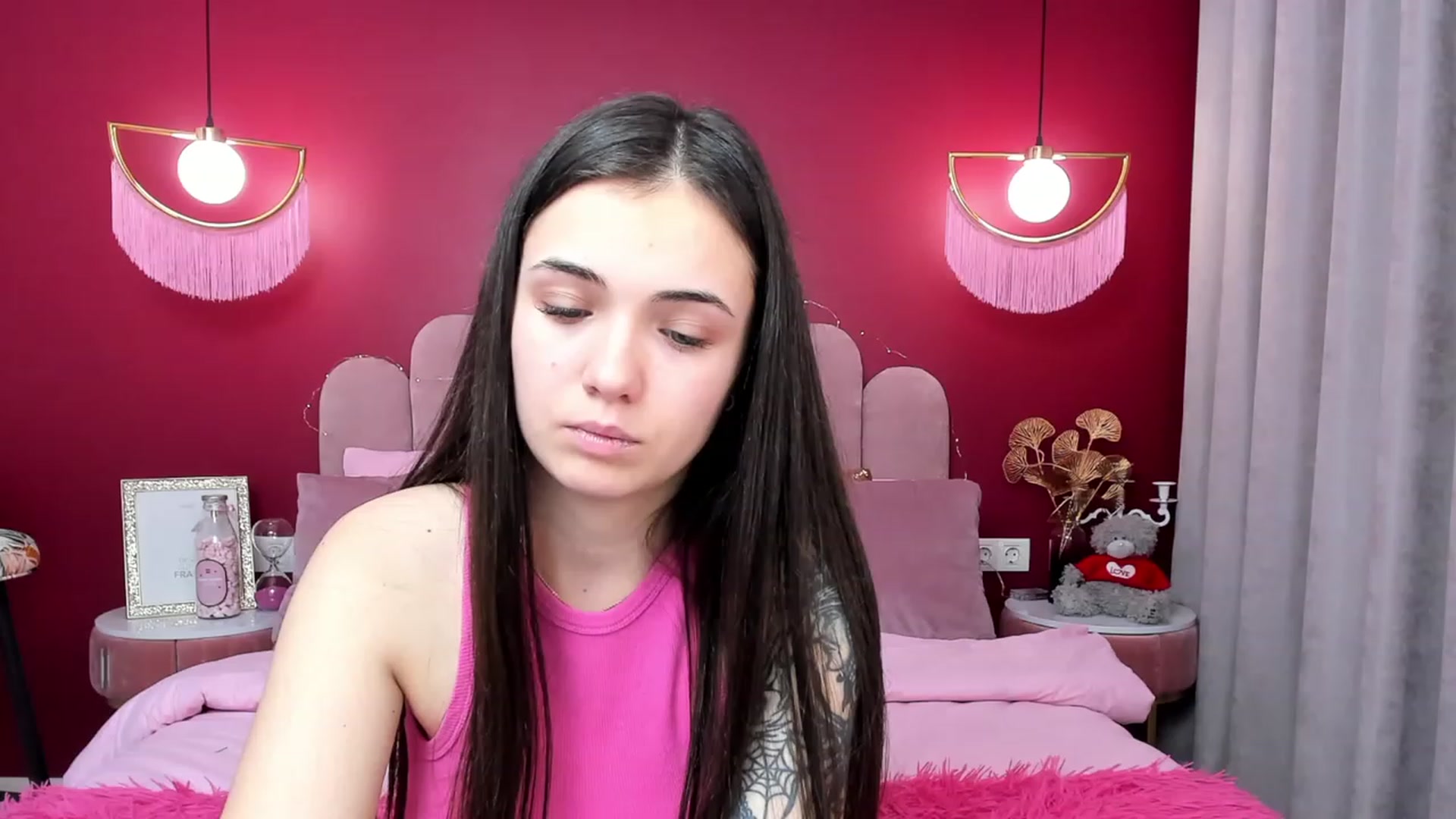 Gallery image thumbnail from AmeliaMFC's myfreecams stream on, 01/20/2023, 16:34 image 6 of 20