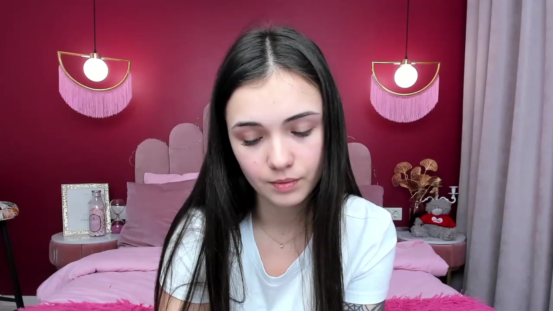 Gallery image thumbnail from AmeliaMFC's myfreecams stream on, 01/22/2023, 13:05 image 9 of 20