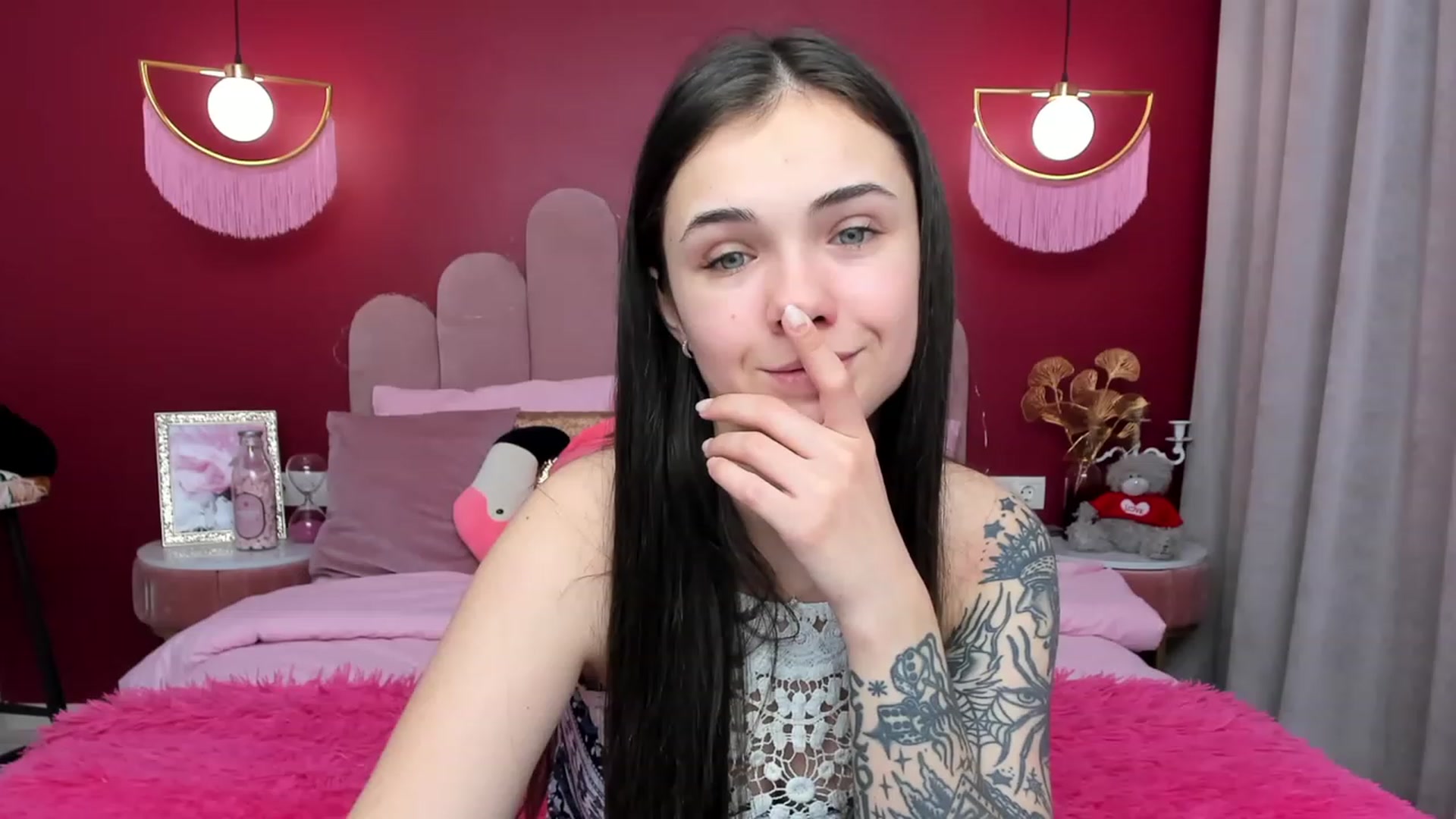 Gallery image thumbnail from AmeliaMFC's myfreecams stream on, 01/25/2023, 14:08 image 19 of 20