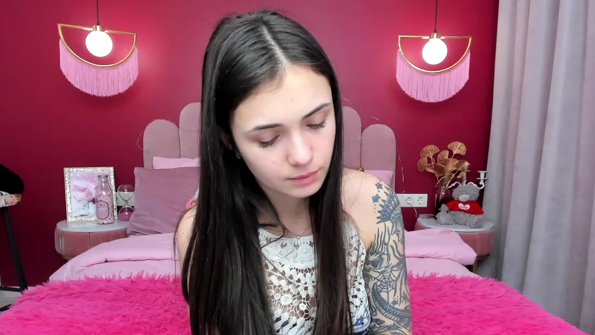 Gallery image thumbnail from AmeliaMFC's myfreecams stream on, 01/25/2023, 14:08 image 10 of 20