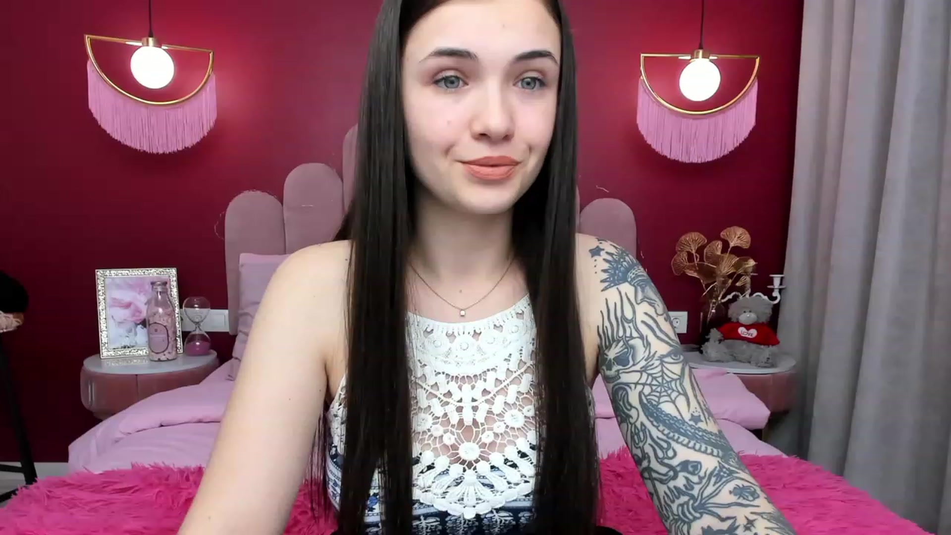 Gallery image thumbnail from AmeliaMFC's myfreecams stream on, 01/25/2023, 16:51 image 6 of 20