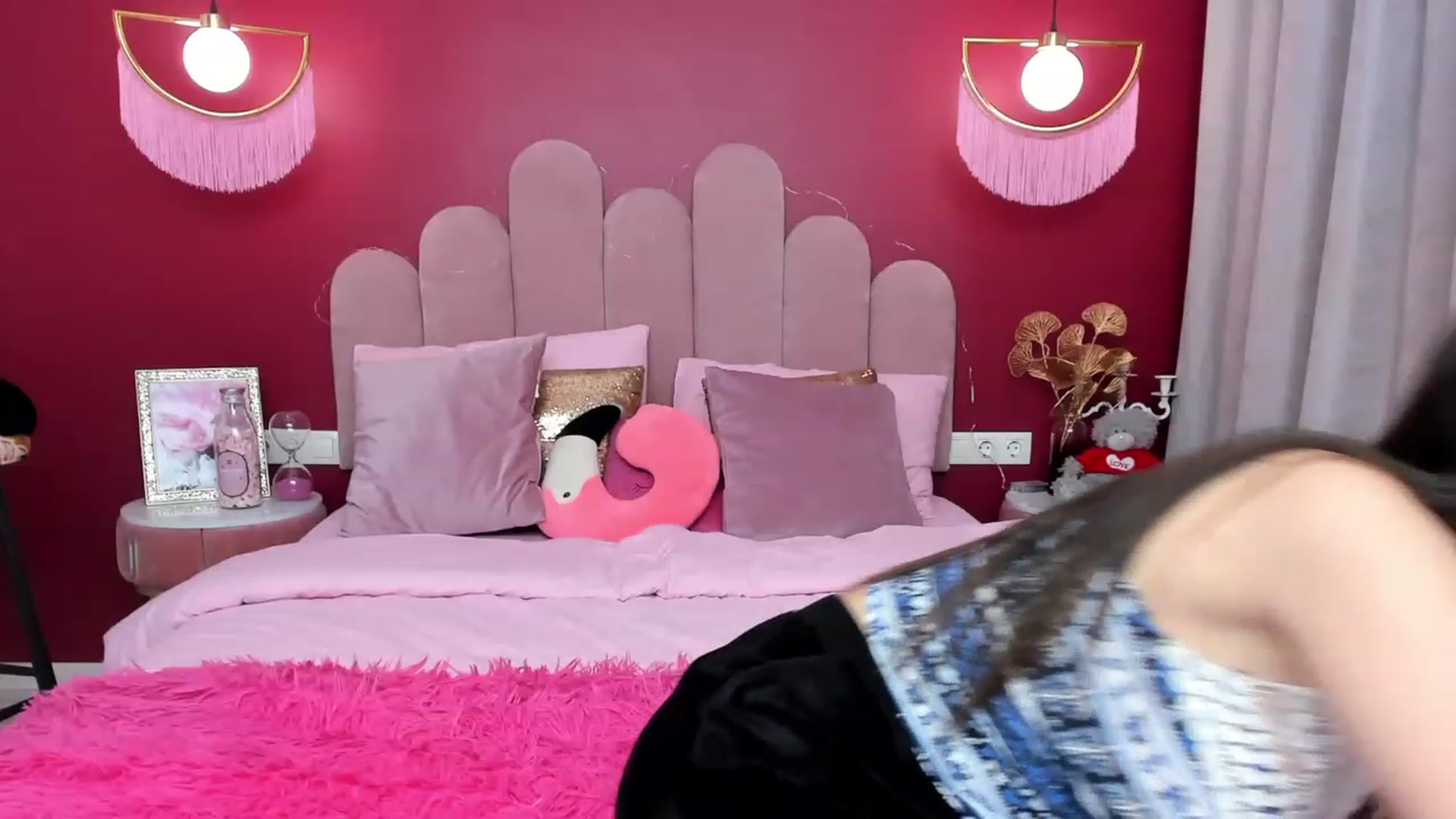 Gallery image thumbnail from AmeliaMFC's myfreecams stream on, 01/25/2023, 18:21 image 12 of 20