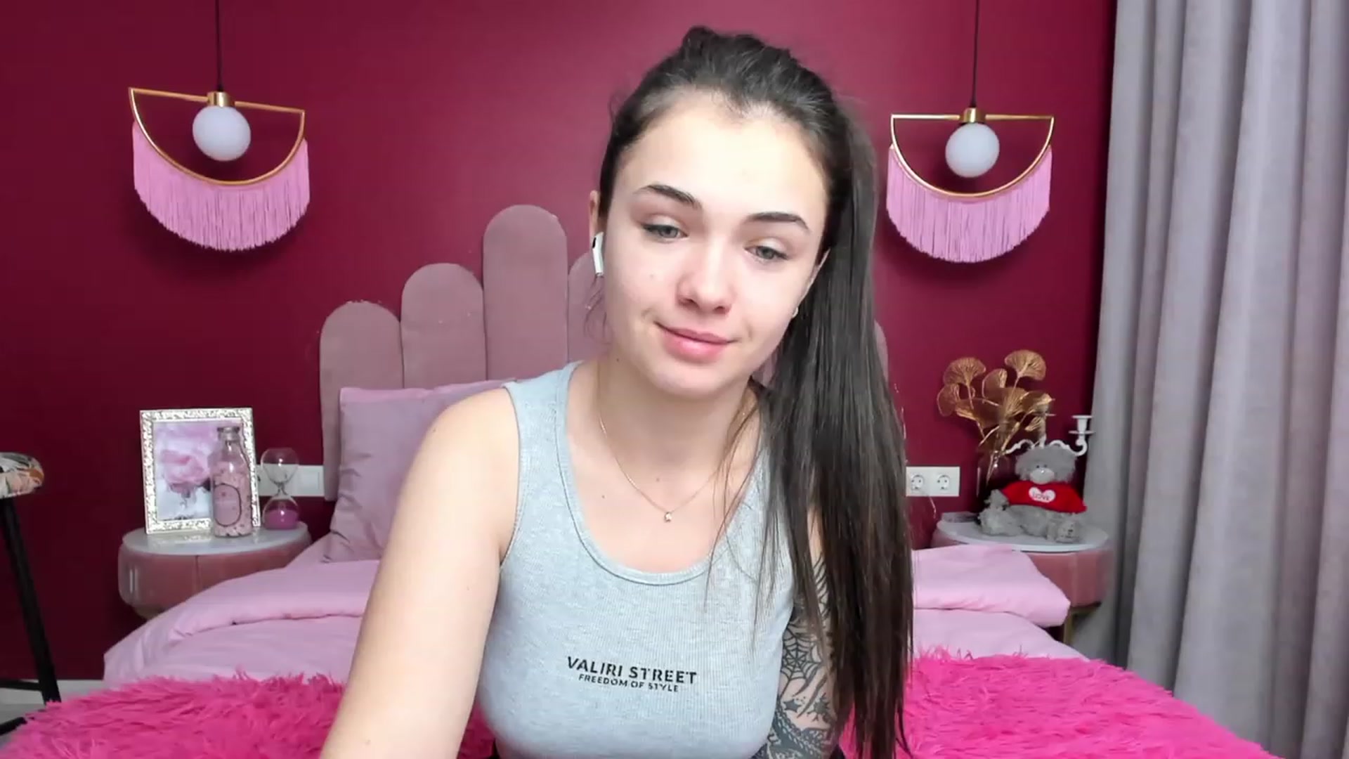 Gallery image thumbnail from AmeliaMFC's myfreecams stream on, 01/26/2023, 06:48 image 20 of 20