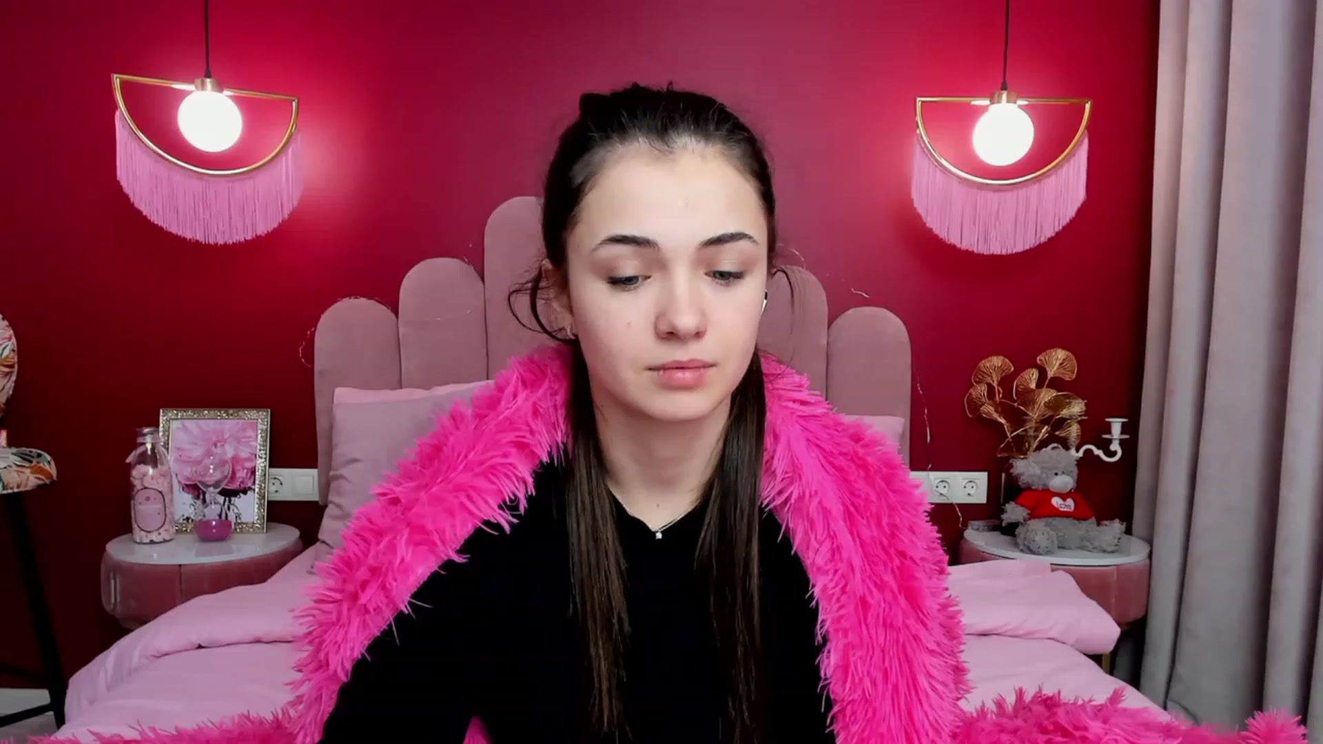 Gallery image thumbnail from AmeliaMFC's myfreecams stream on, 01/26/2023, 09:14 image 7 of 20