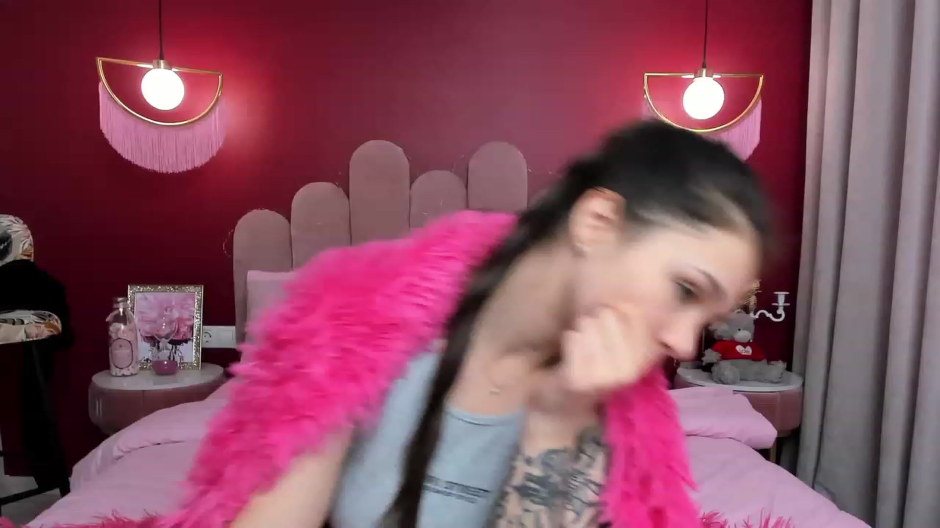 Gallery image thumbnail from AmeliaMFC's myfreecams stream on, 01/26/2023, 10:46 image 2 of 20