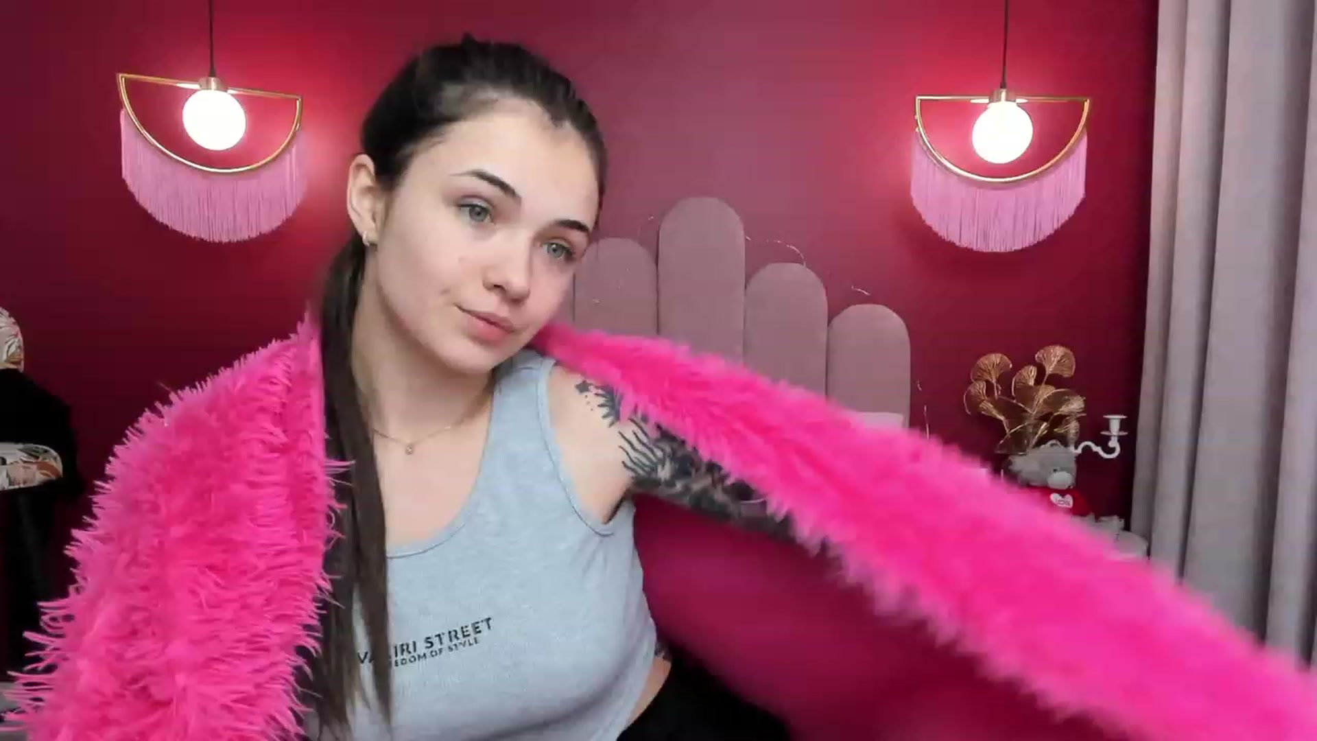 Gallery image thumbnail from AmeliaMFC's myfreecams stream on, 01/26/2023, 10:46 image 9 of 20