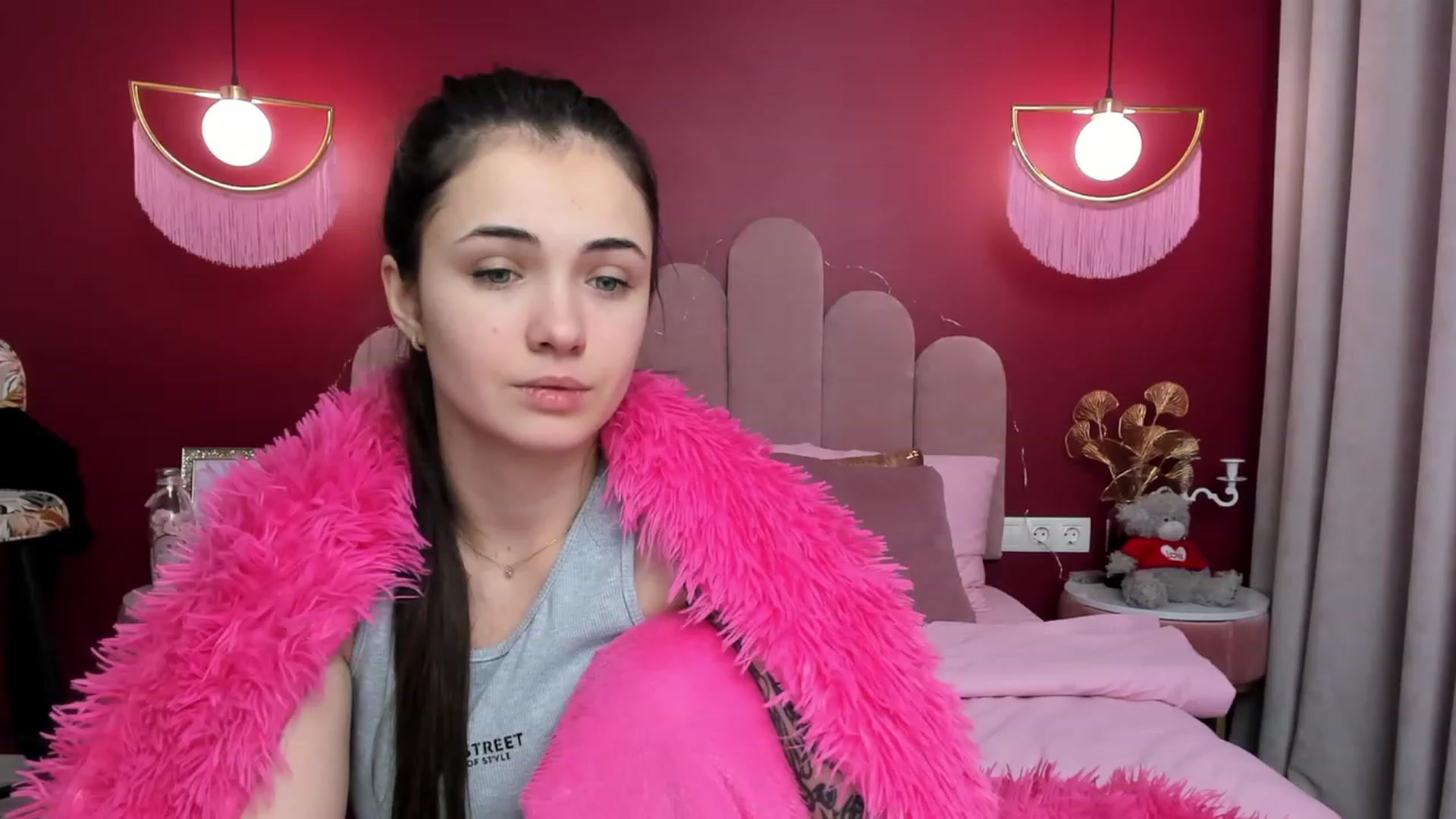 Gallery image thumbnail from AmeliaMFC's myfreecams stream on, 01/26/2023, 10:46 image 14 of 20