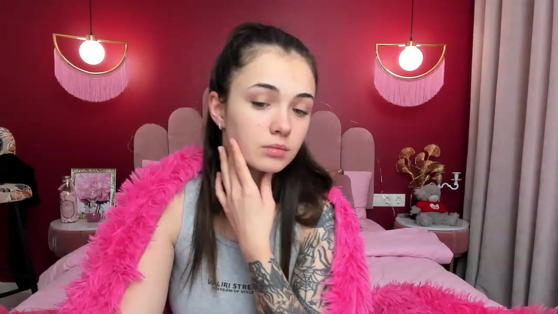 Gallery image thumbnail from AmeliaMFC's myfreecams stream on, 01/26/2023, 11:43 image 8 of 20