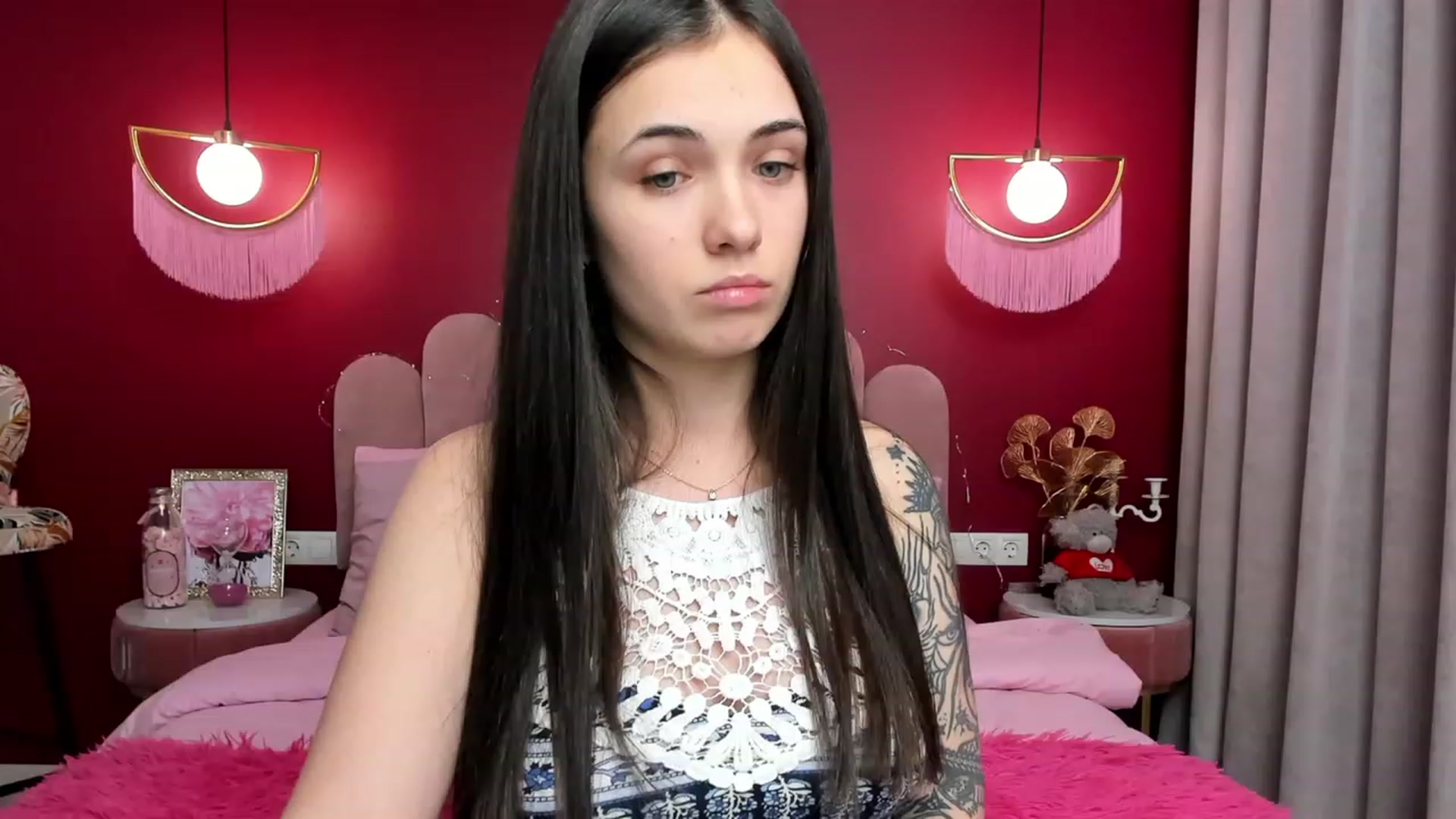 Gallery image thumbnail from AmeliaMFC's myfreecams stream on, 01/27/2023, 17:15 image 13 of 20